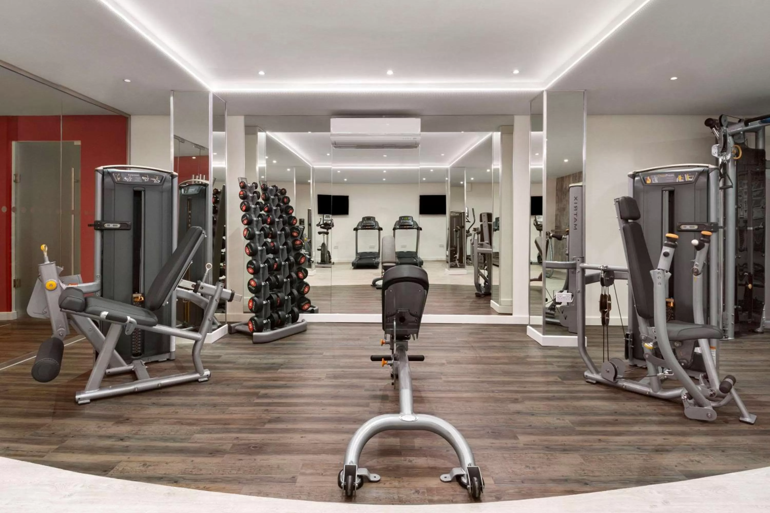 Fitness centre/facilities in Ramada Encore Leicester City Centre