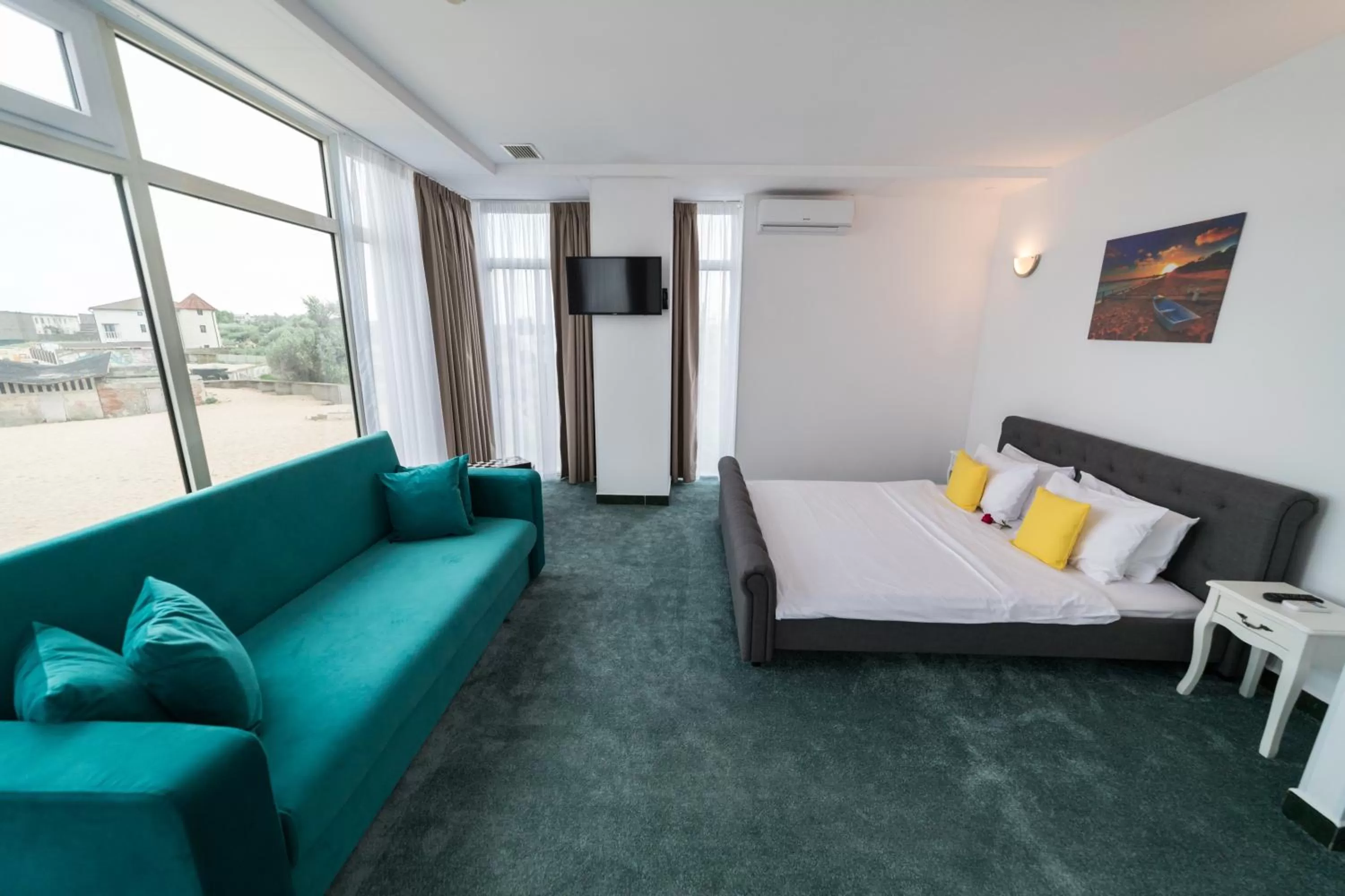 Bed in Avenue Palm Eforie - Avenue Hotels