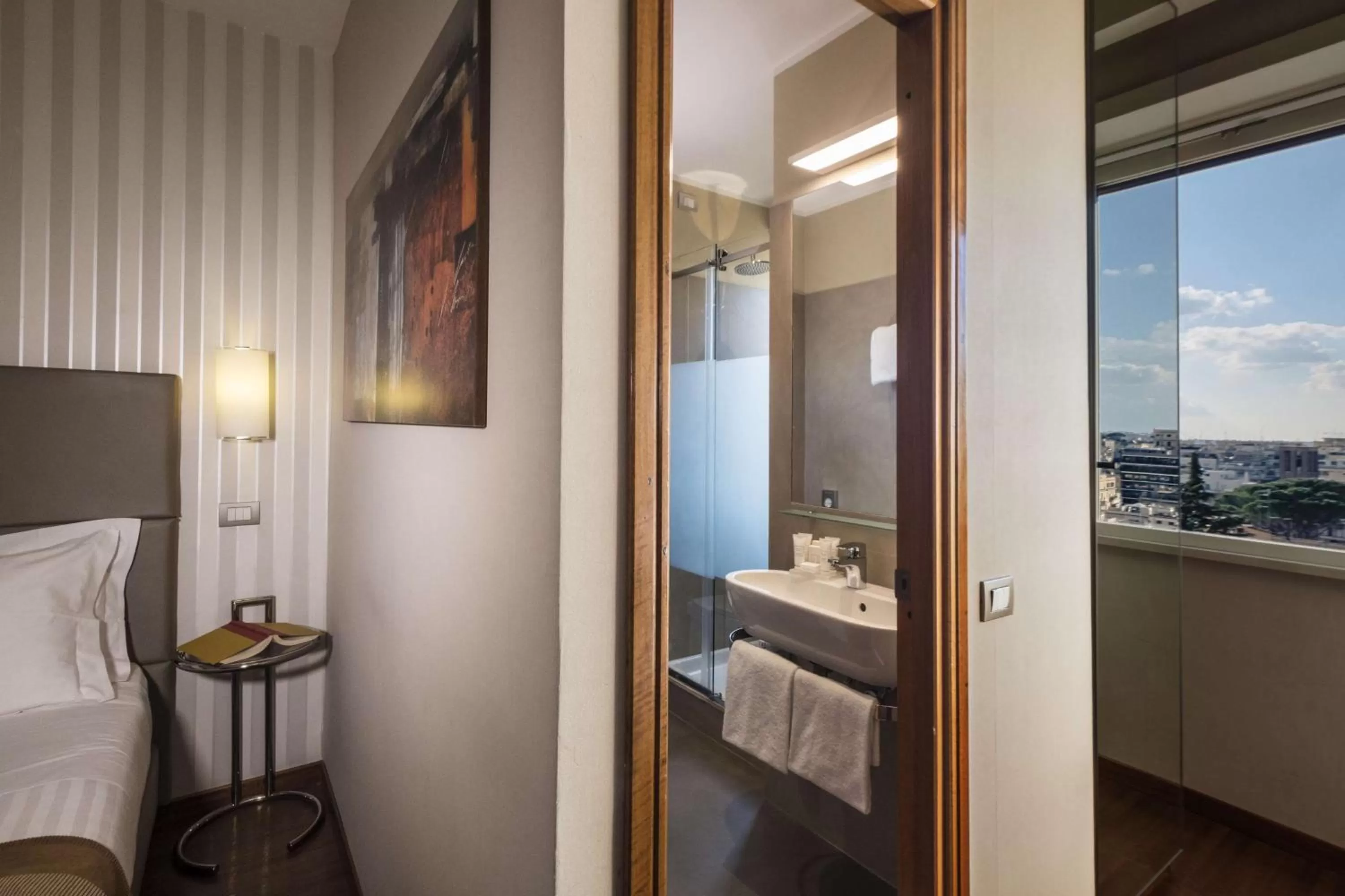 Bathroom in Best Western Hotel Piccadilly