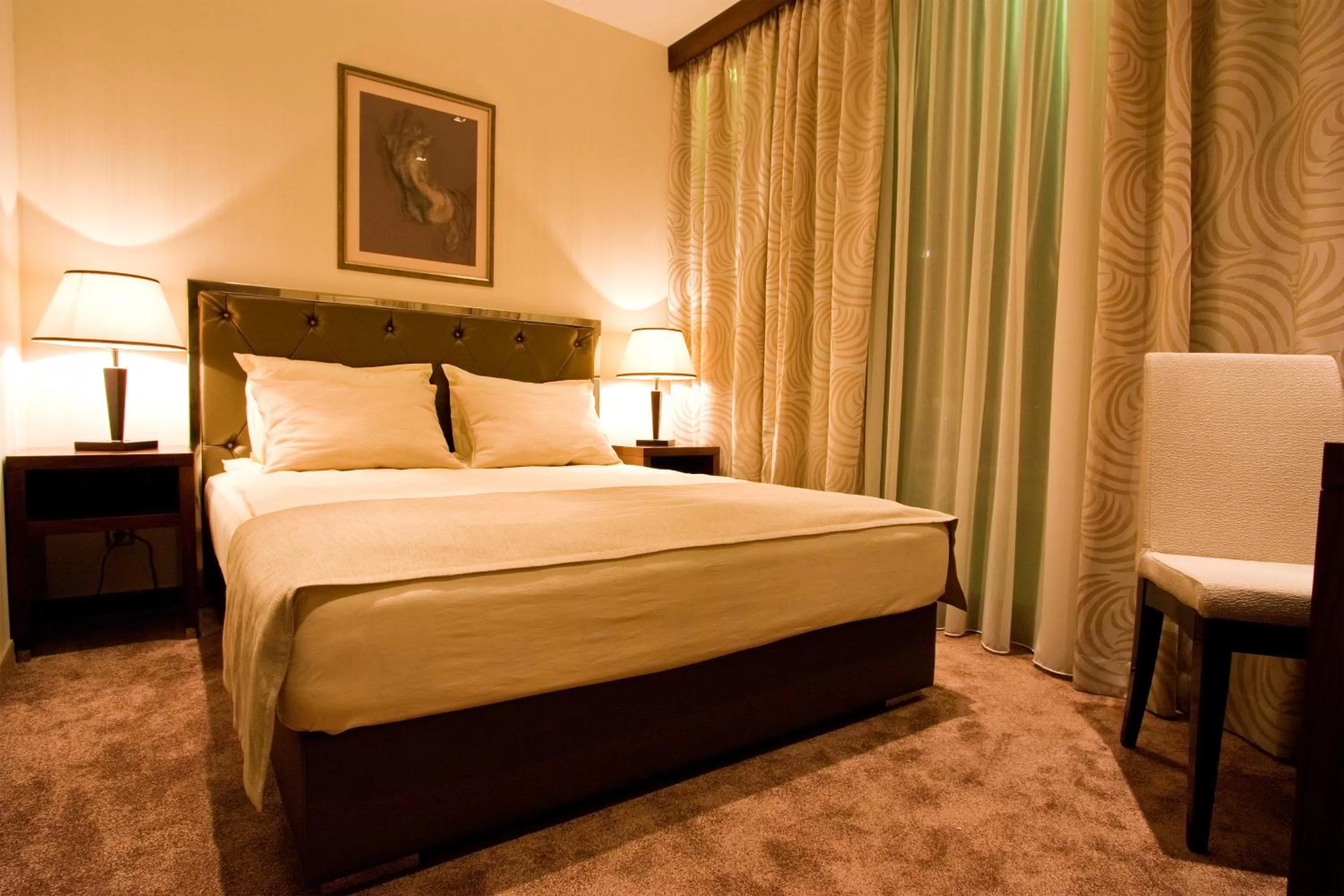 Bed in Vitosha Park Hotel - Free Indoor Pool & Parking