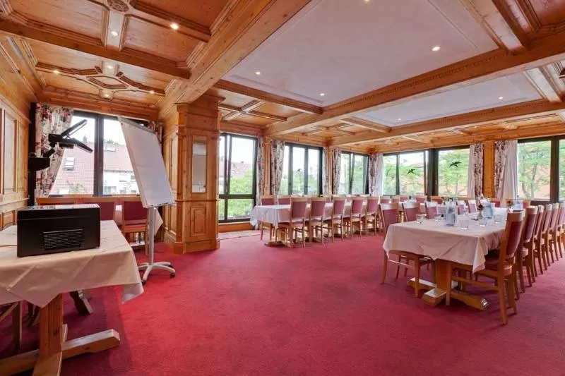 Business facilities in Alte Kelter