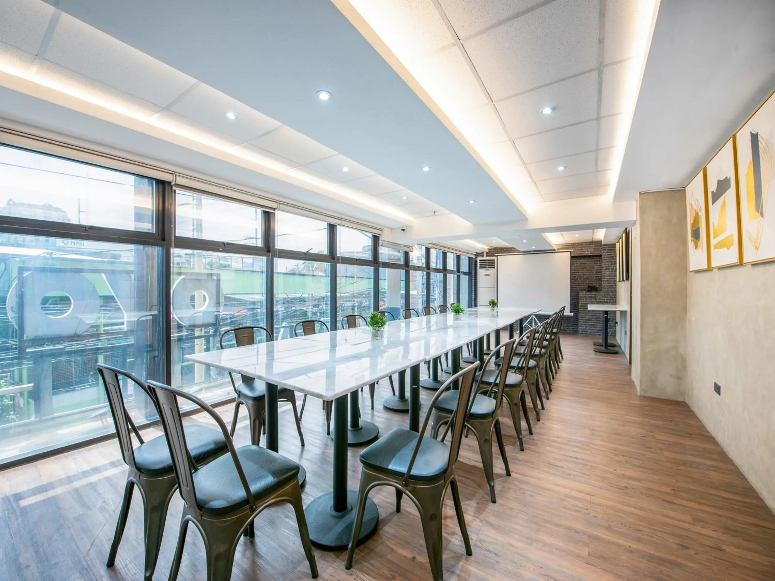 Meeting/conference room in Solace Hotel