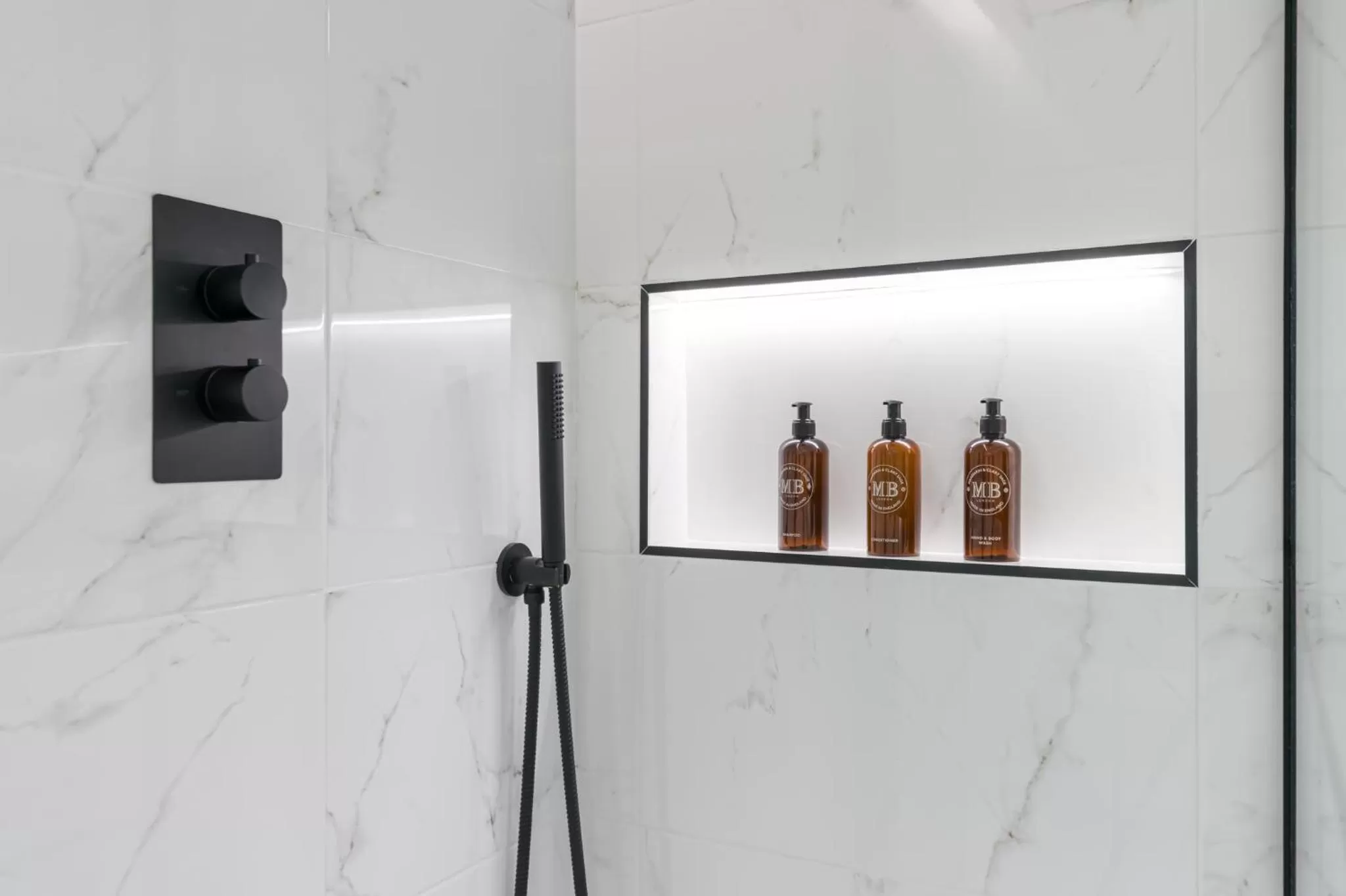 Bathroom in Velvet Hotel Manchester, WorldHotels Crafted