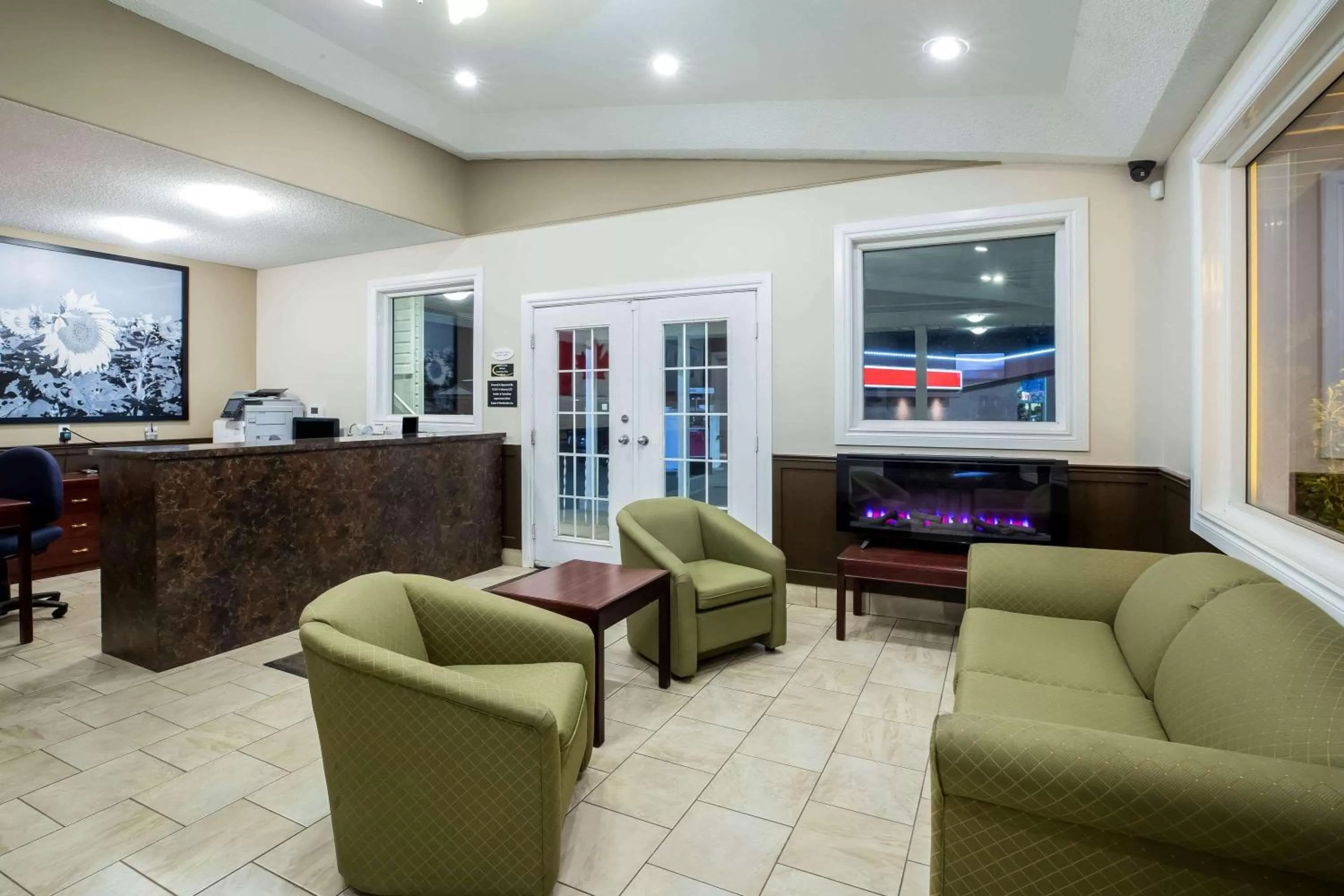 Lobby or reception in Super 8 by Wyndham Smoky Lake