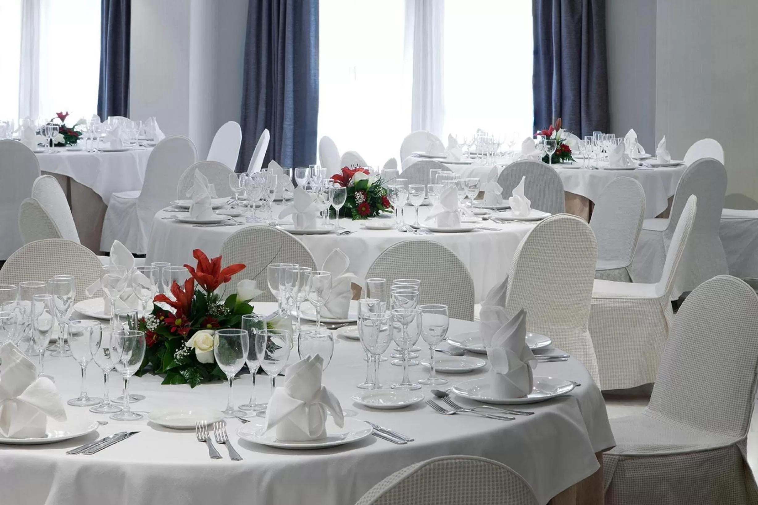 Restaurant/places to eat in URH Ciutat de Mataró