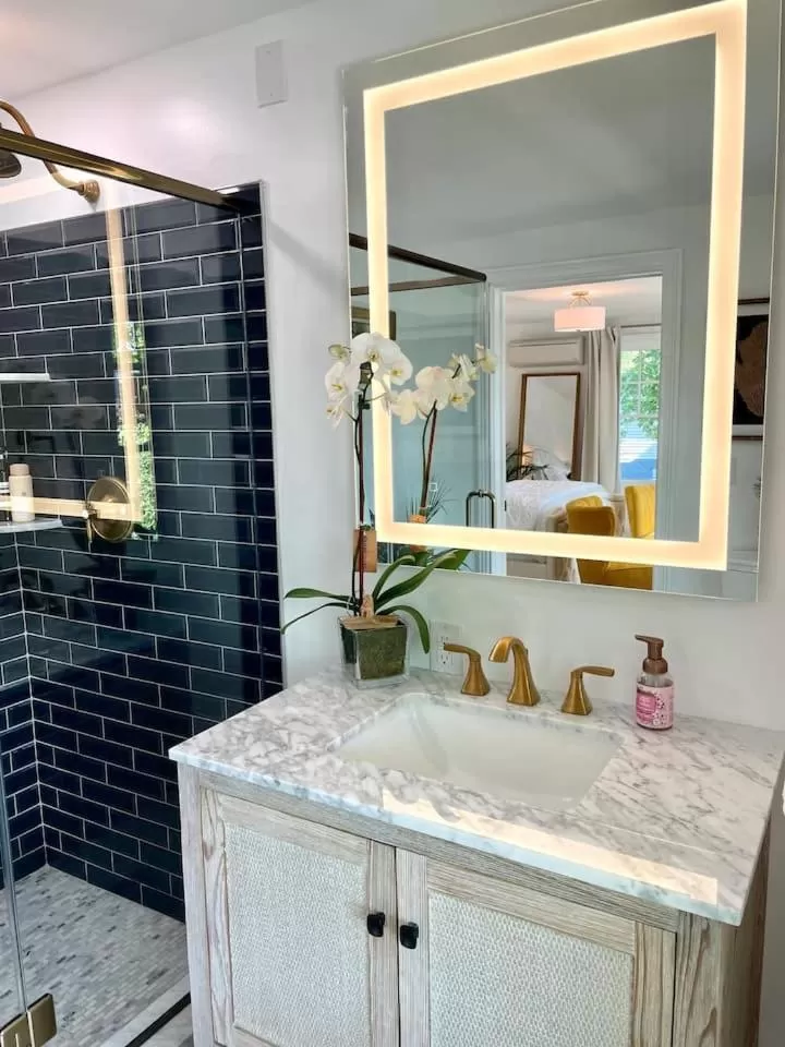 Buttonwood Boutique Hotel