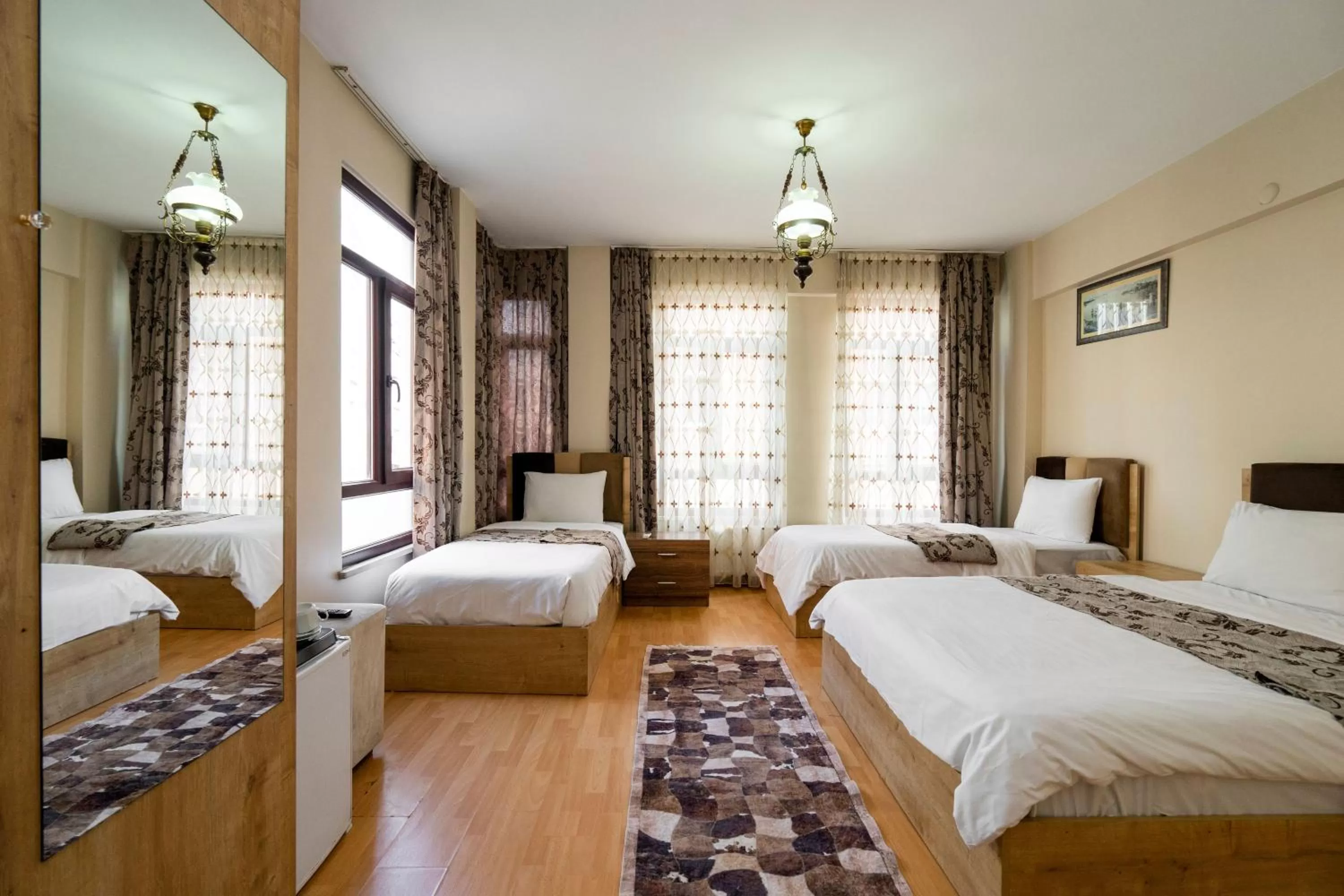 Bed in Hotel Gedikpasa Family