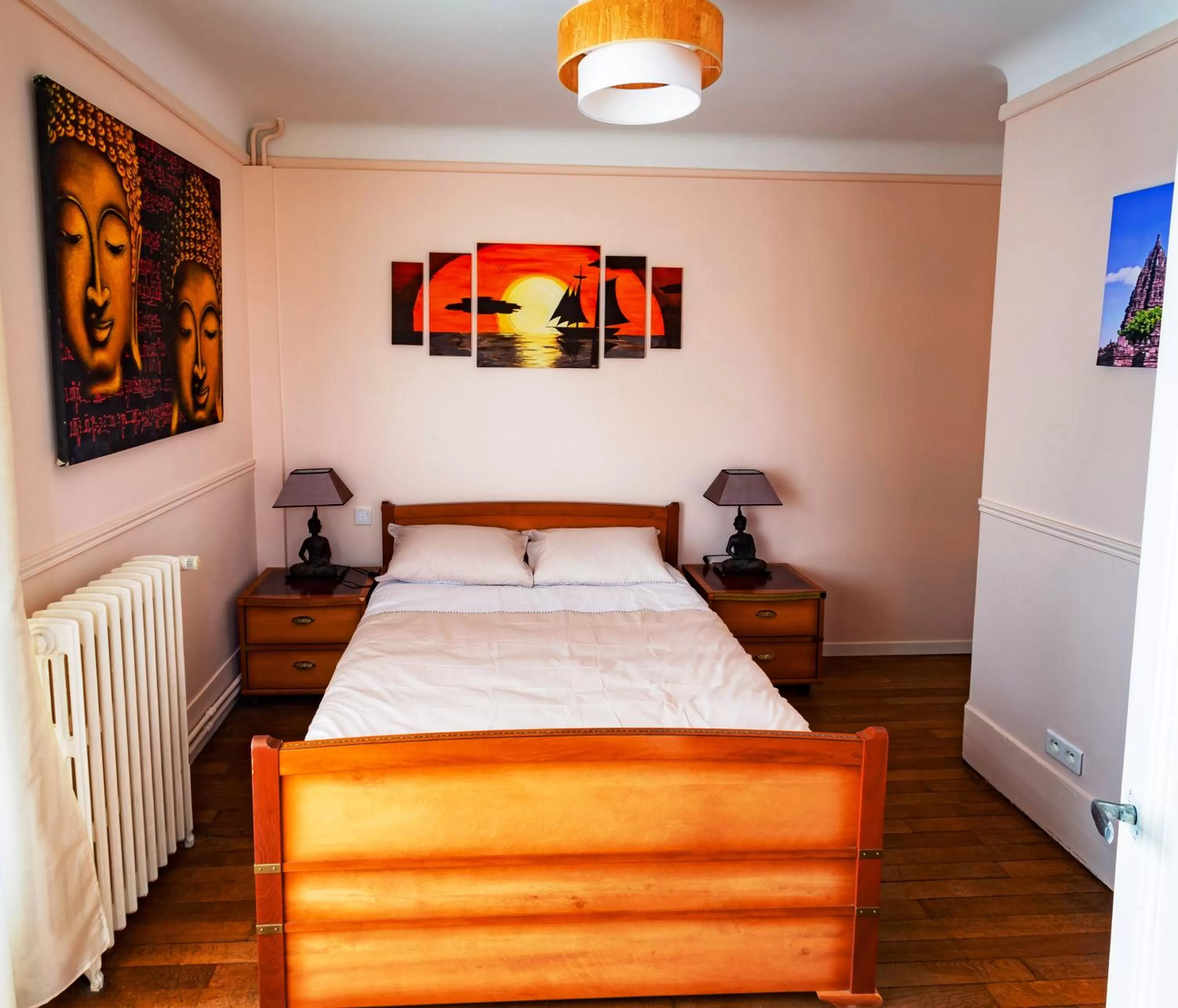 Bed in Apakabar Homestay - proche gare Melun, parking privé, Netflix