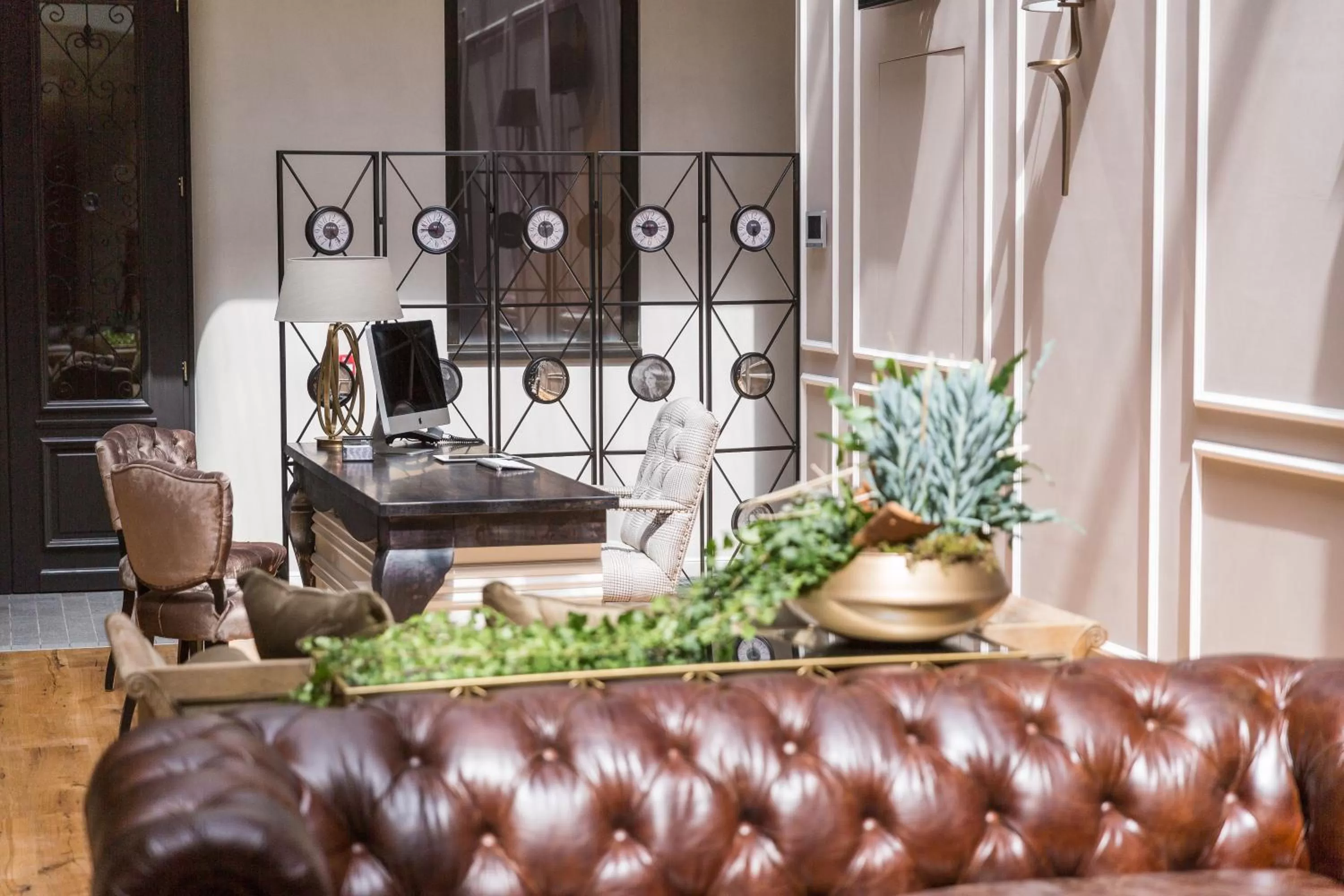 Living room in The Mansion Boutique Hotel