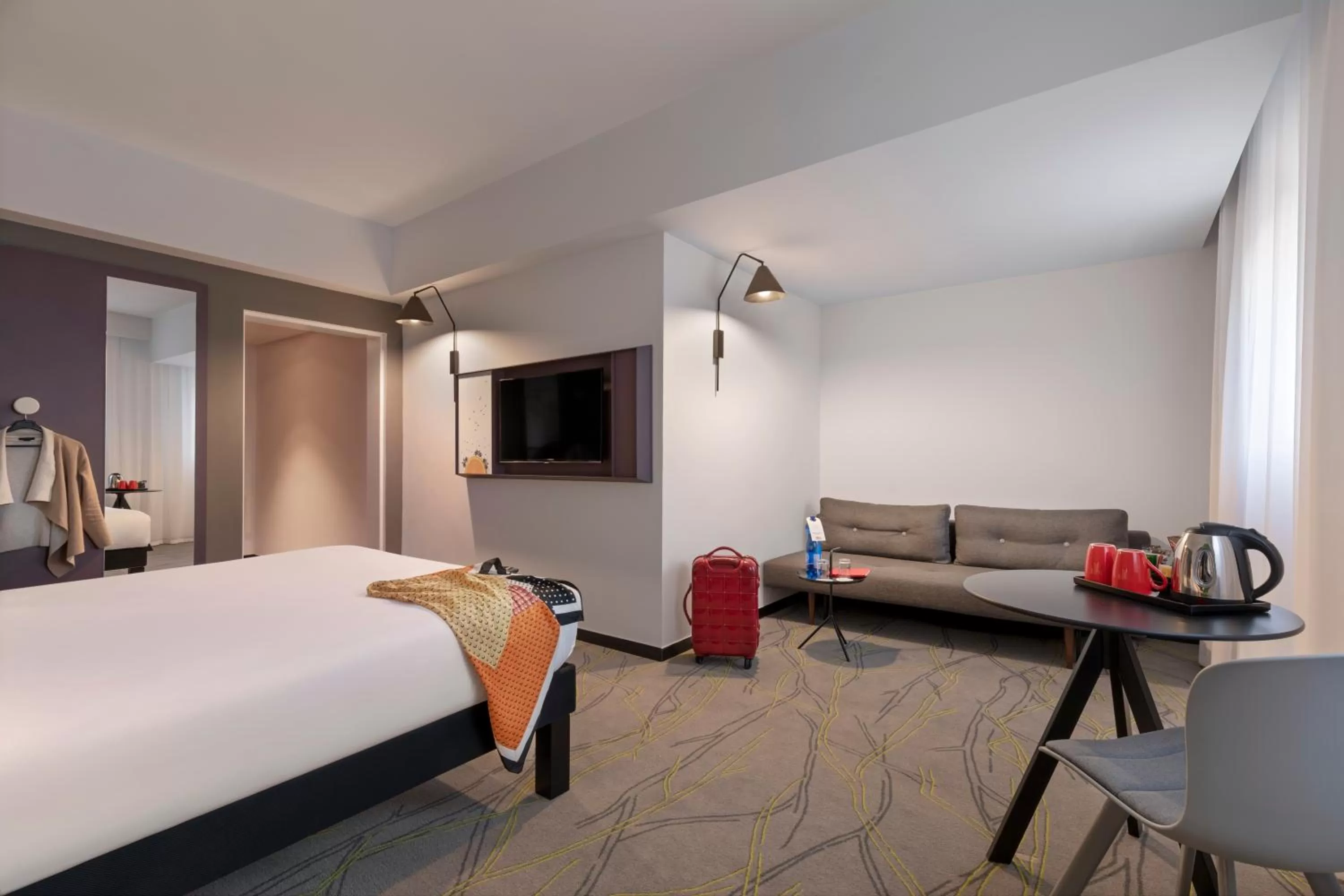 Standard Family Room with One Queen Bed and Sofa in Ibis Styles Jerusalem City Center - An AccorHotels Brand