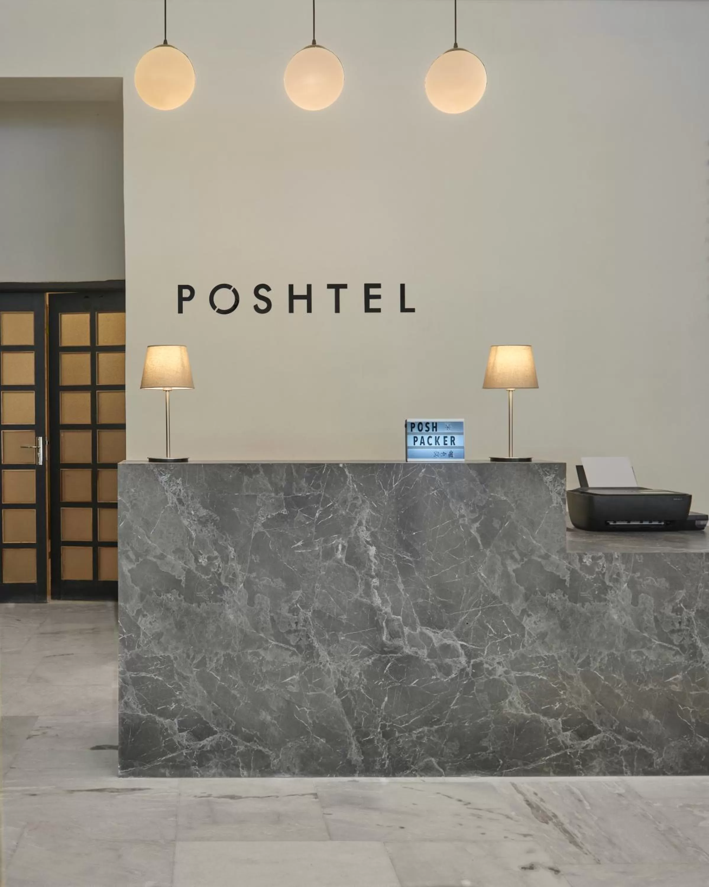 Lobby or reception in Poshtel VNS