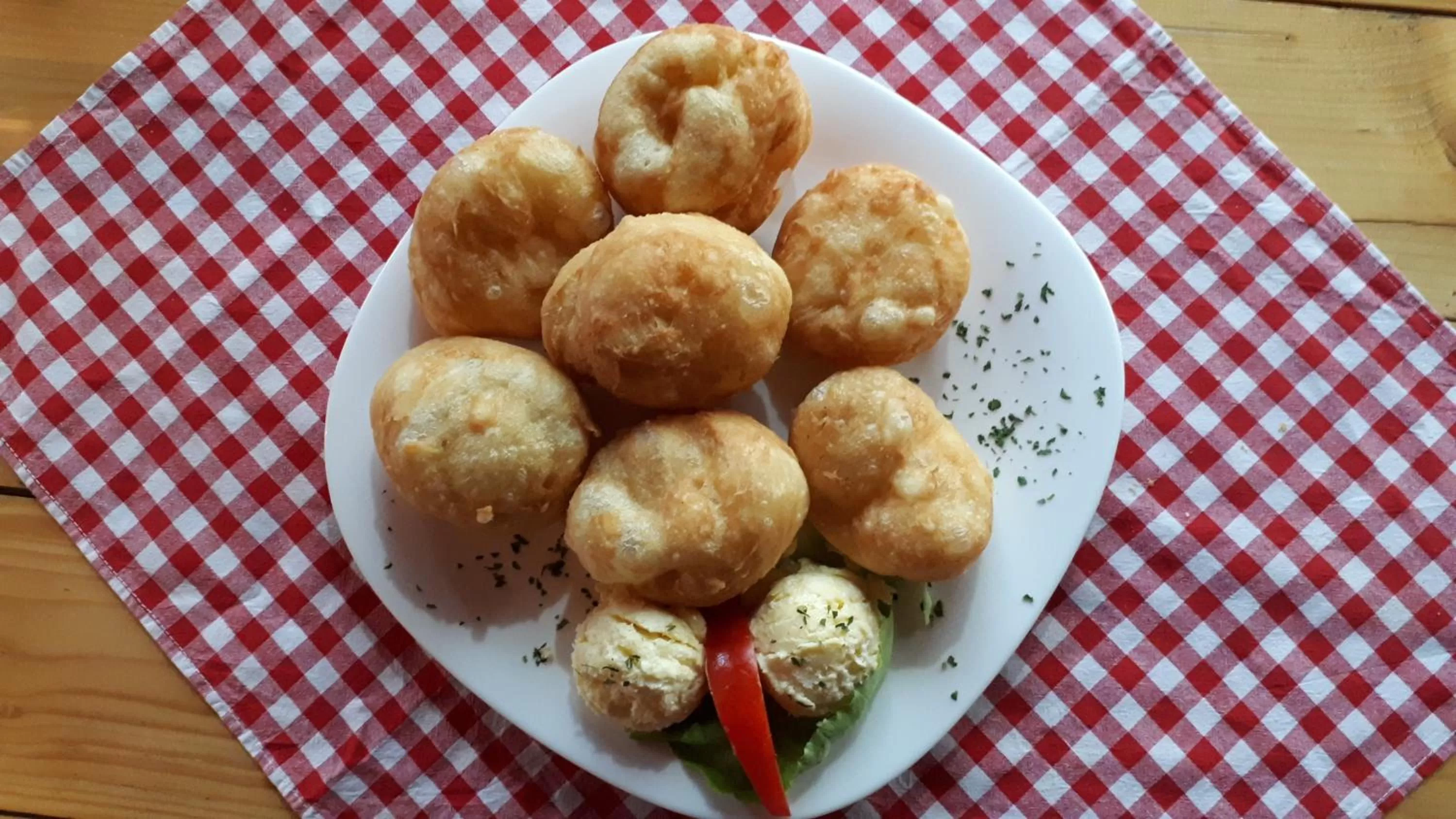 Breakfast, Food in Bed & Breakfast KUM