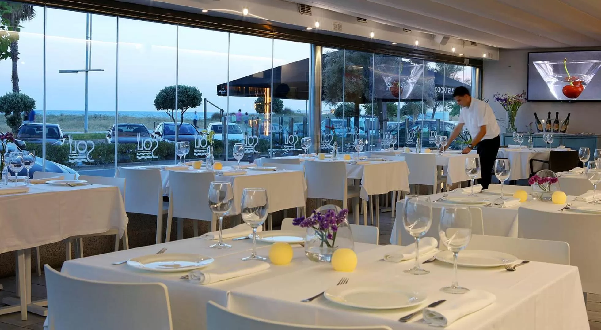 Restaurant/places to eat in Aparthotel Solifemar