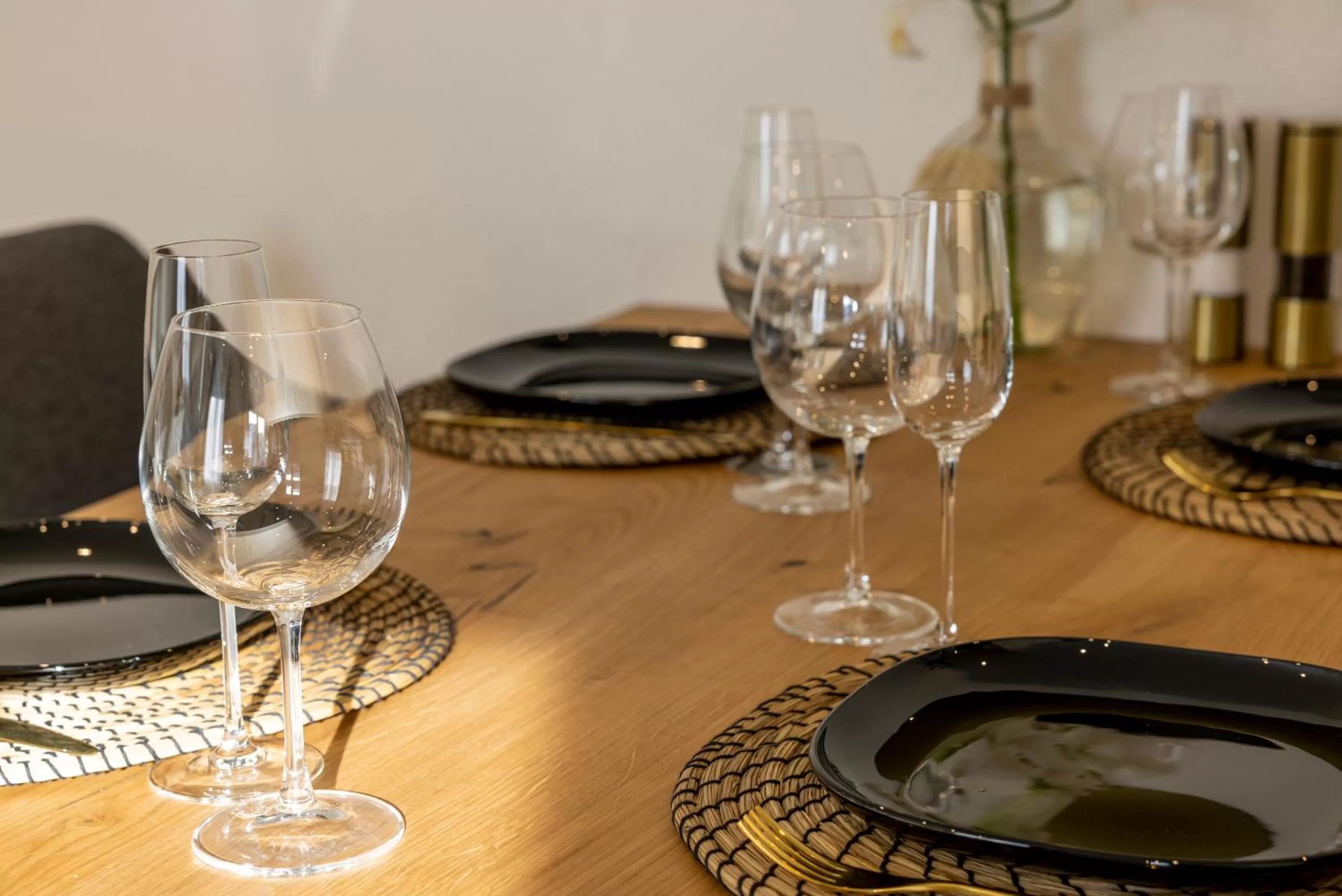 Dining area in EH Apartments Jupiter