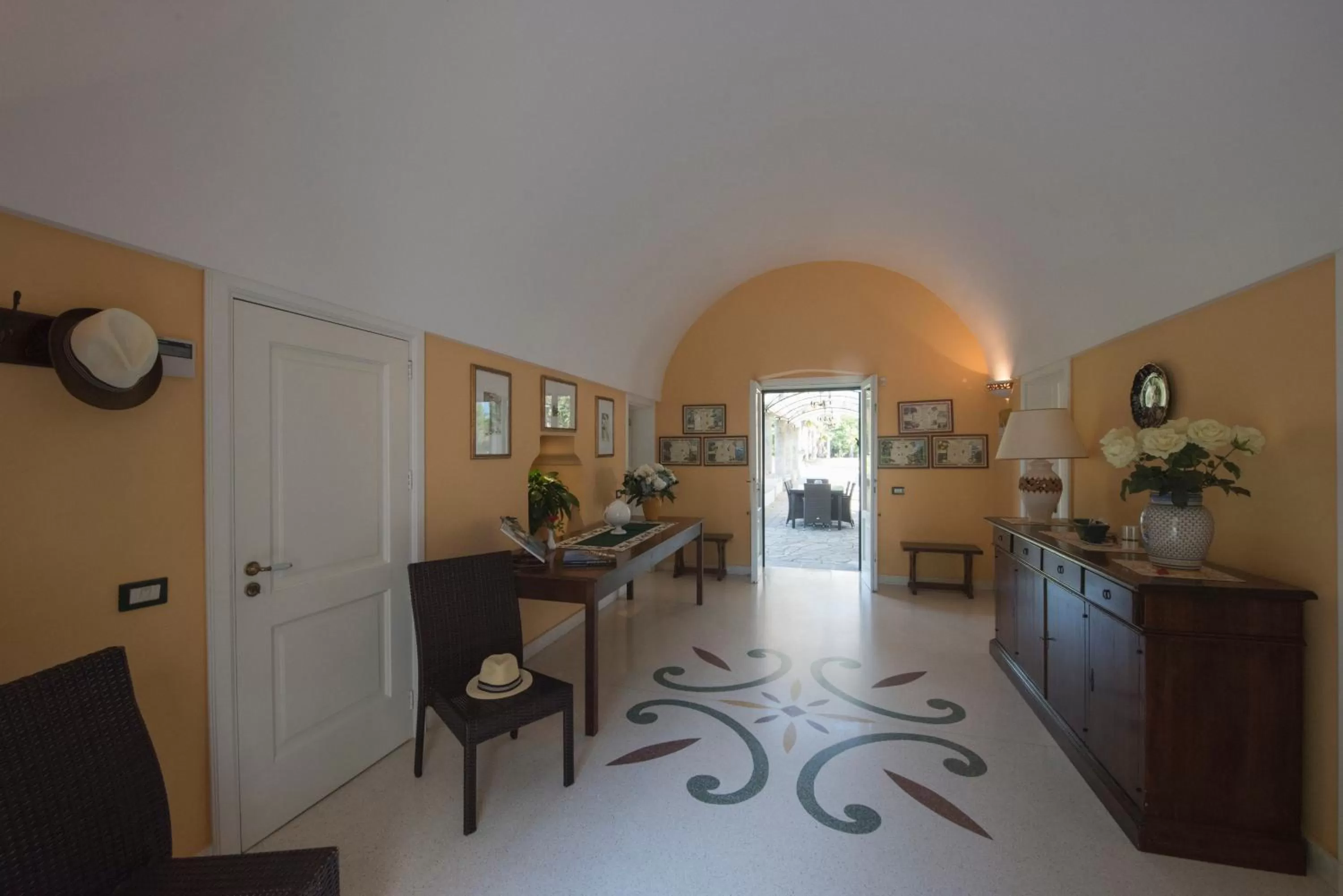 Lobby or reception, Kitchen/Kitchenette in Parco Degli Aranci