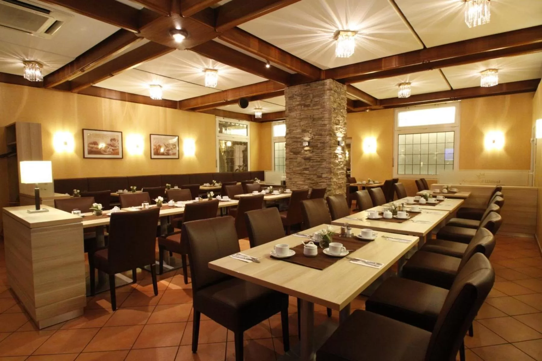 Restaurant/places to eat in Hotel Kaiserhof Wesel