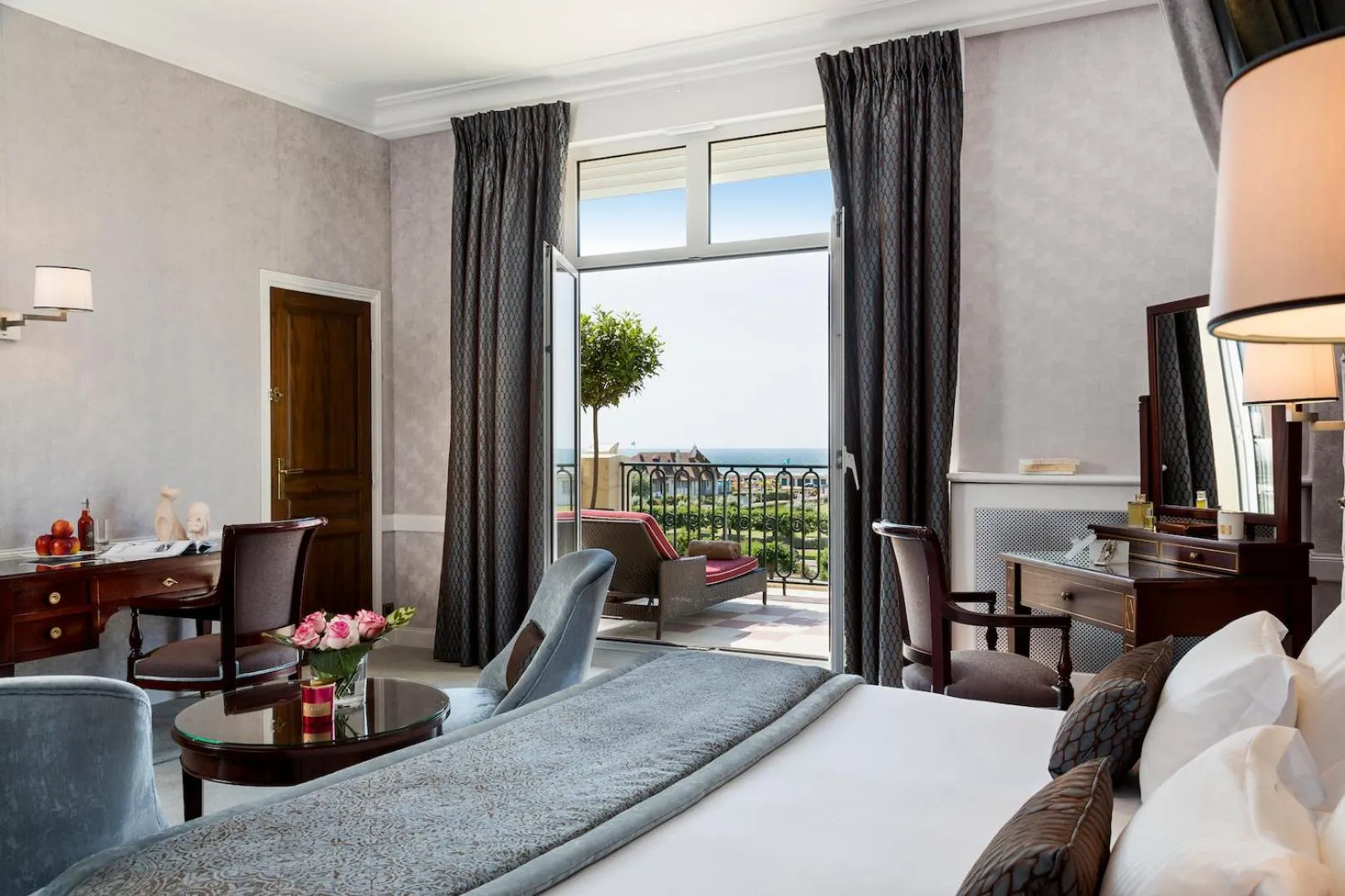 Photo of the whole room, Bed in Hôtel Barrière Le Royal Deauville