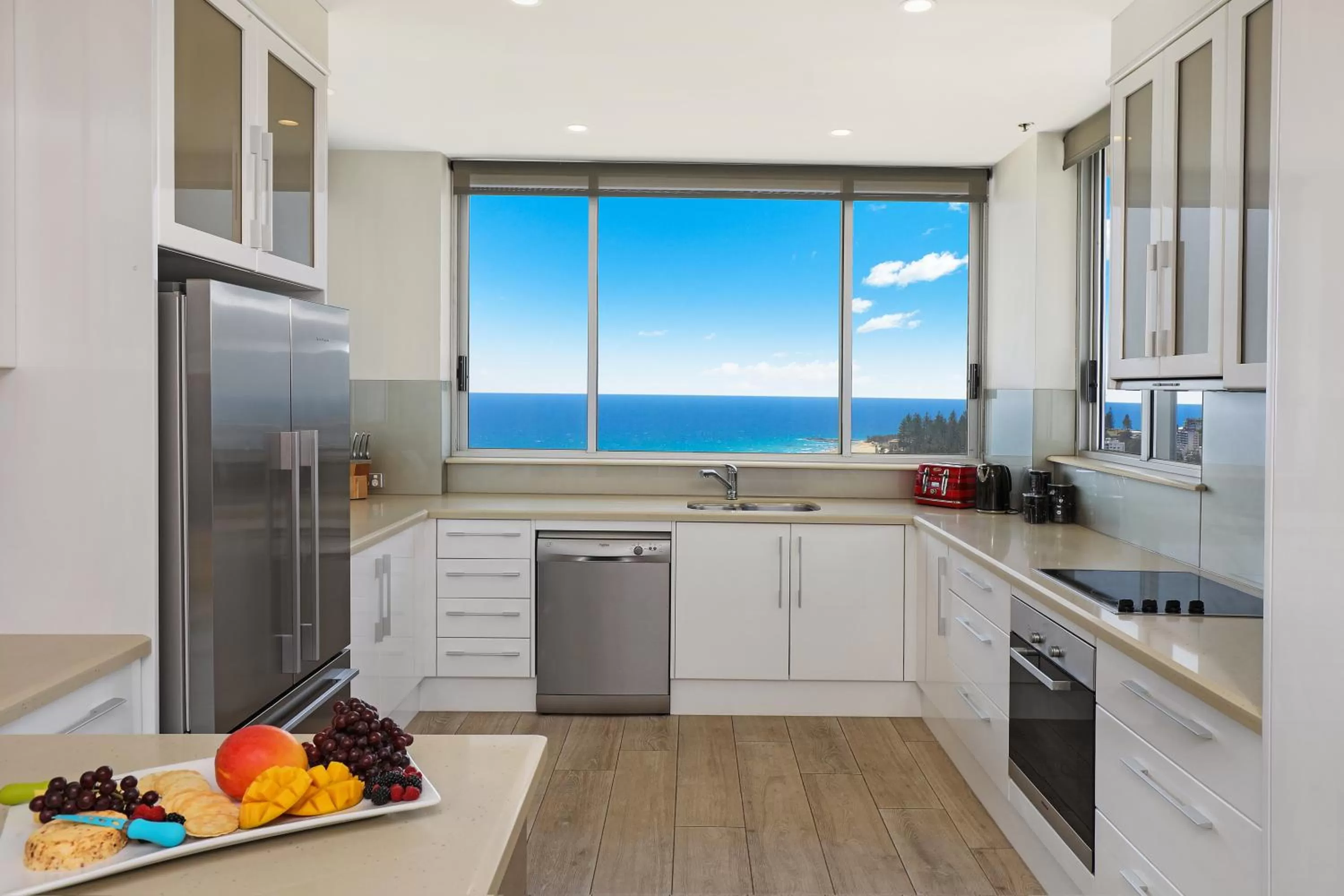 Kitchen or kitchenette in ULTIQA Points North