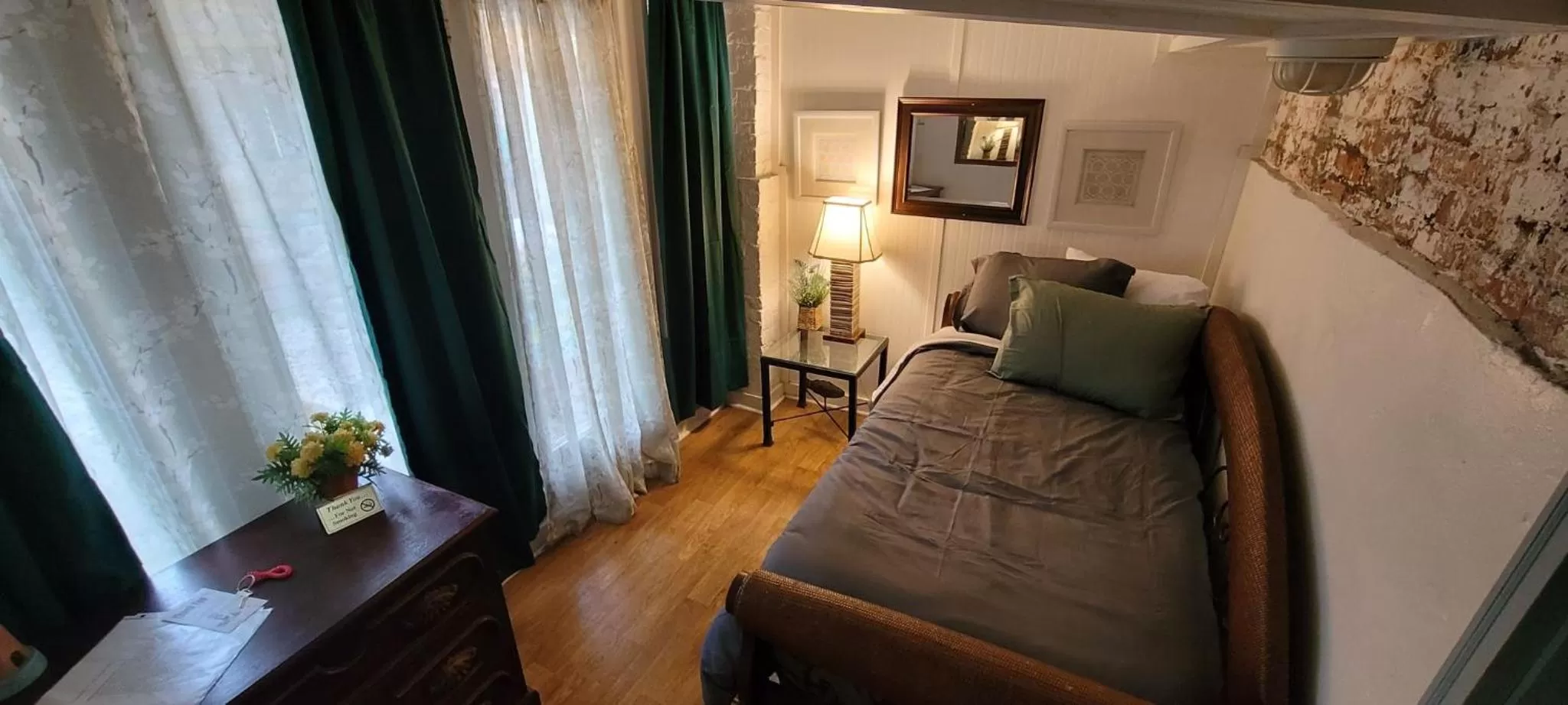 Seating Area in Tybee Island Inn Bed & Breakfast