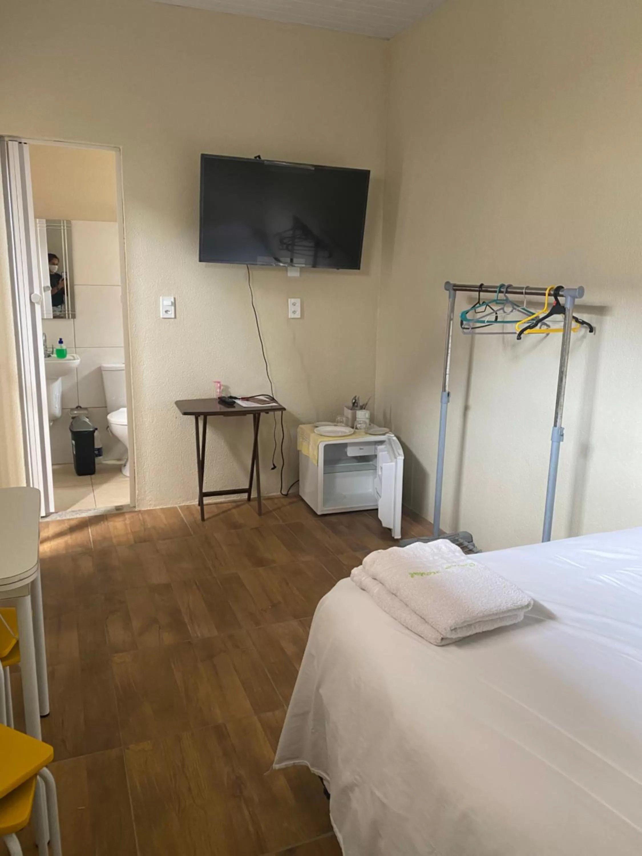 Bedroom, Bed in Pousada Hostal Iracema