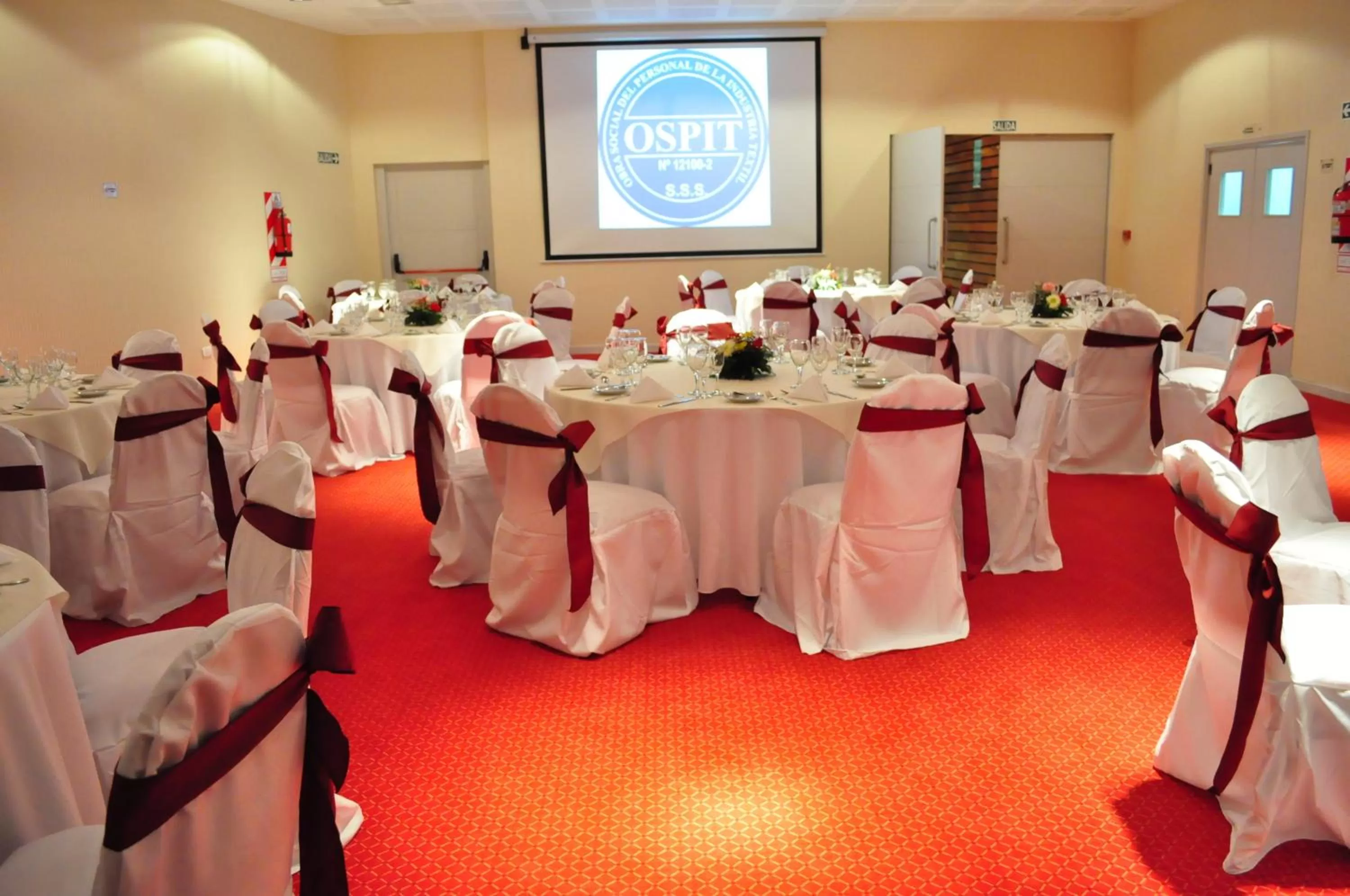 Business facilities in Gran Hotel Tourbillon & Lodge