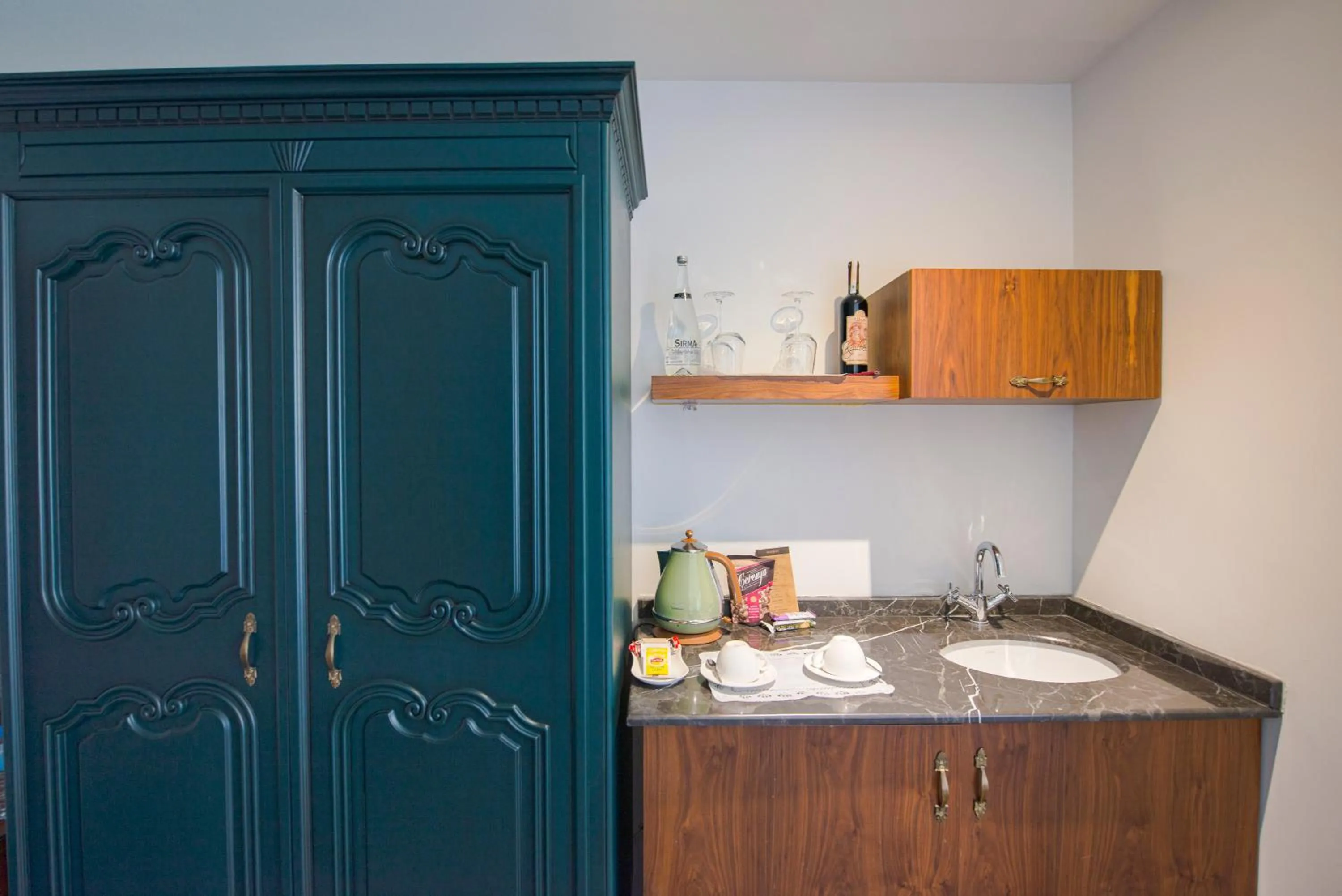 Kitchen or kitchenette in Casa Margot Hotel - Adults Only