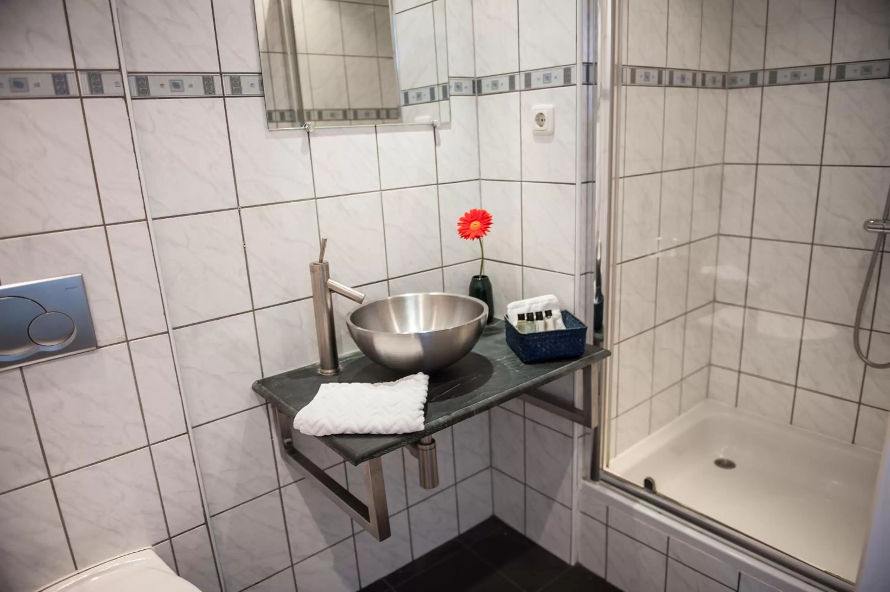 Bathroom in City Break Amsterdam