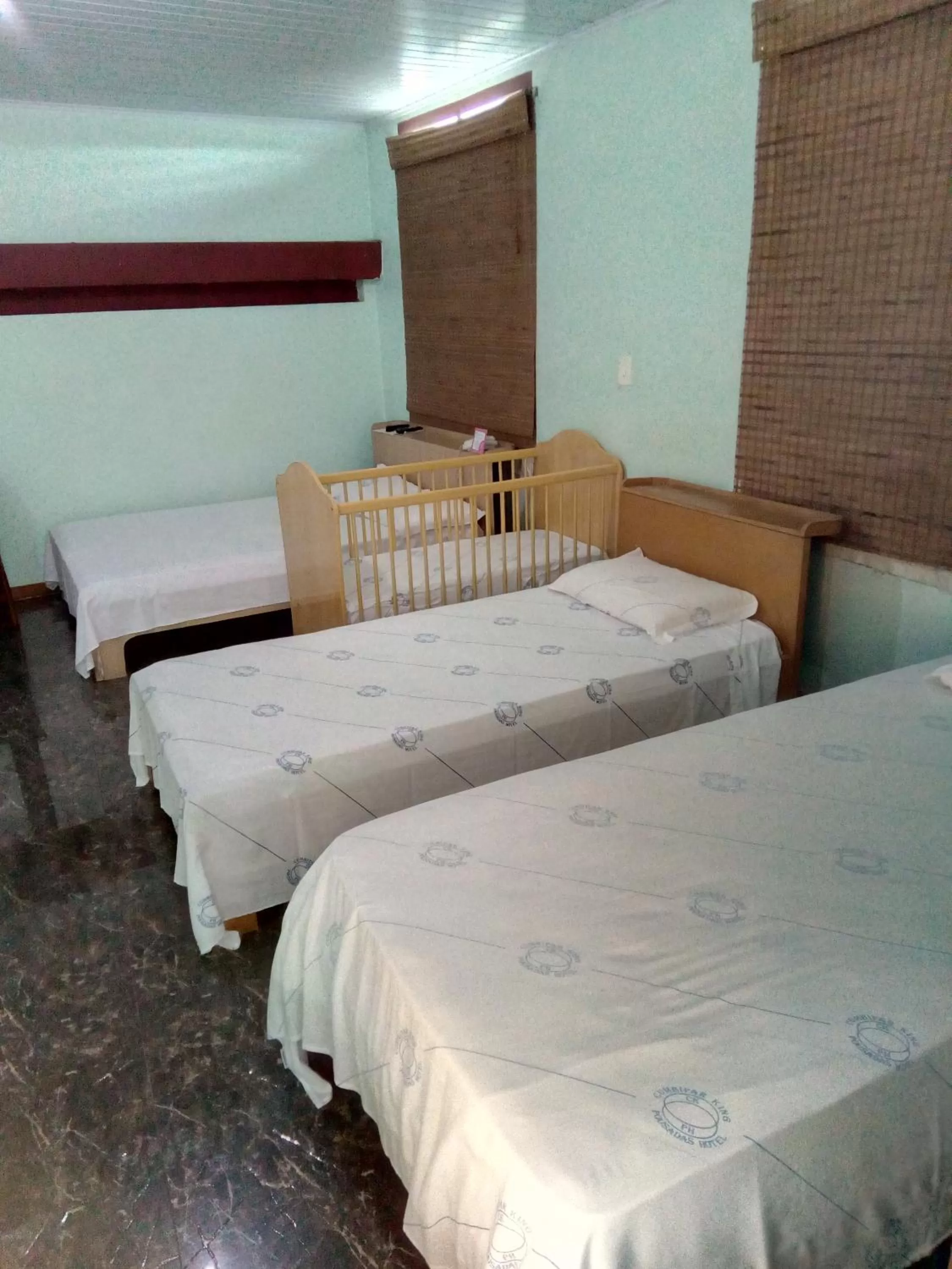 Bedroom, Bed in Cumbipar King Hotel