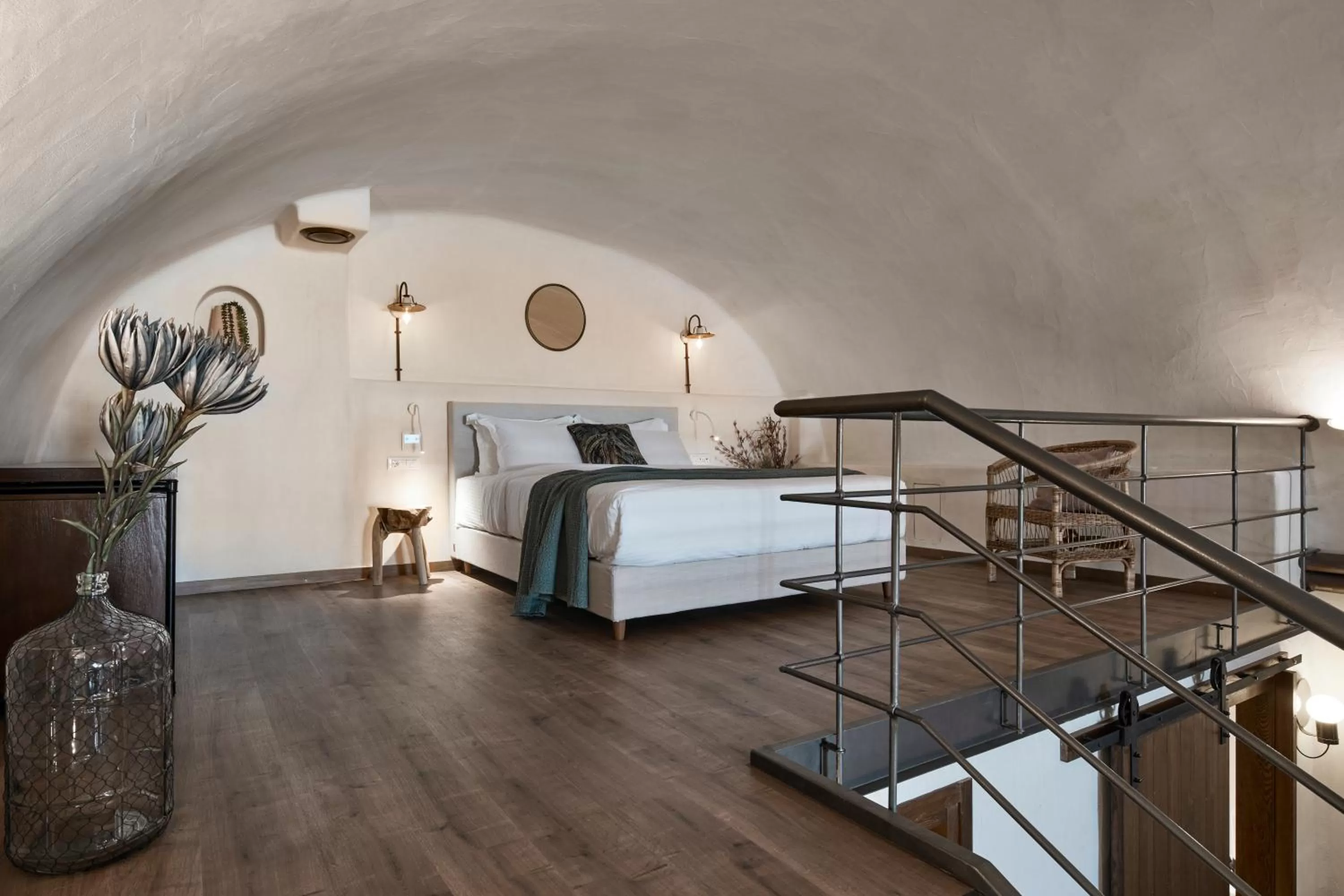 Bedroom, Bed in Winery Hotel 1870