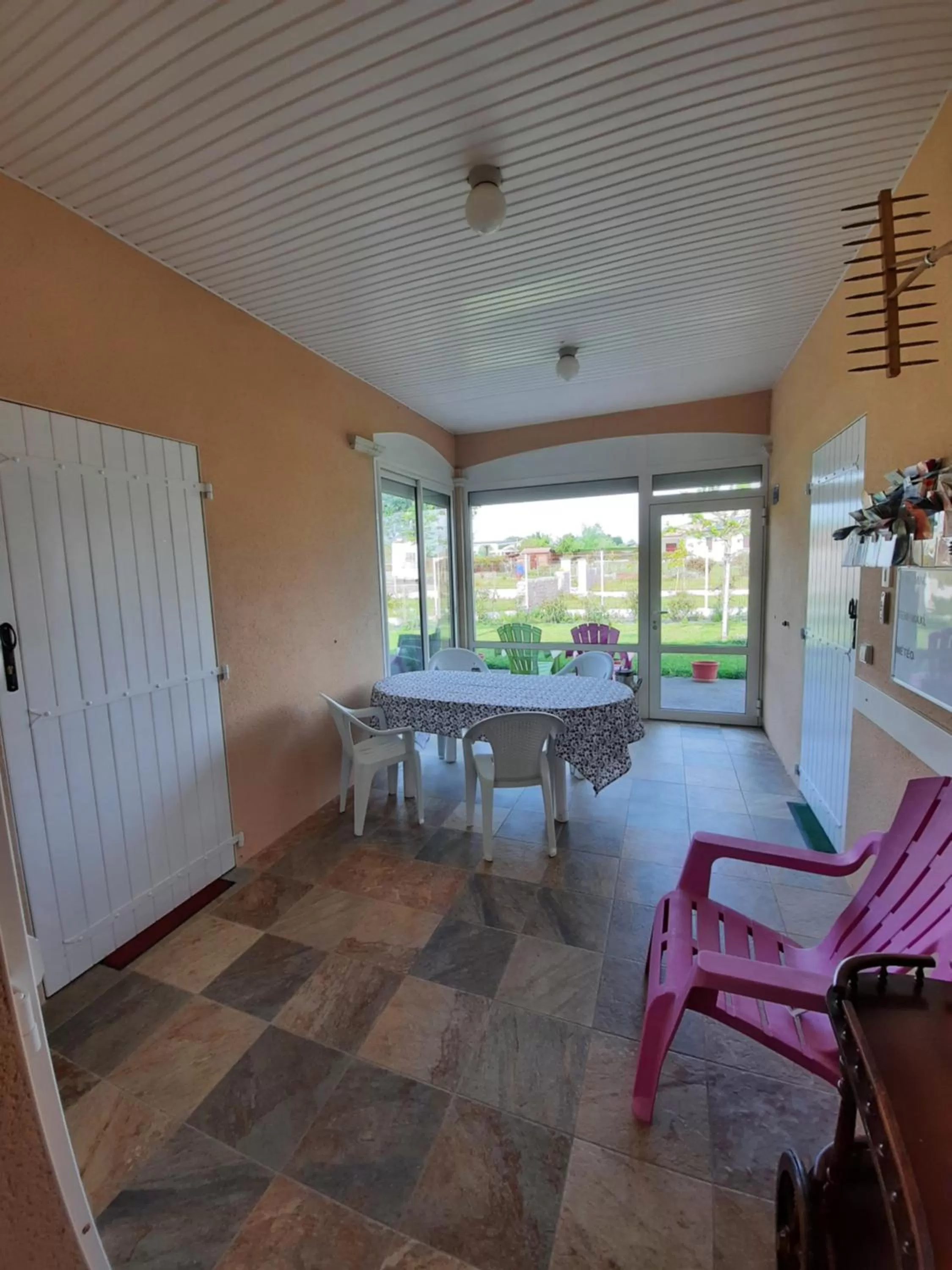 Property building in La Garona