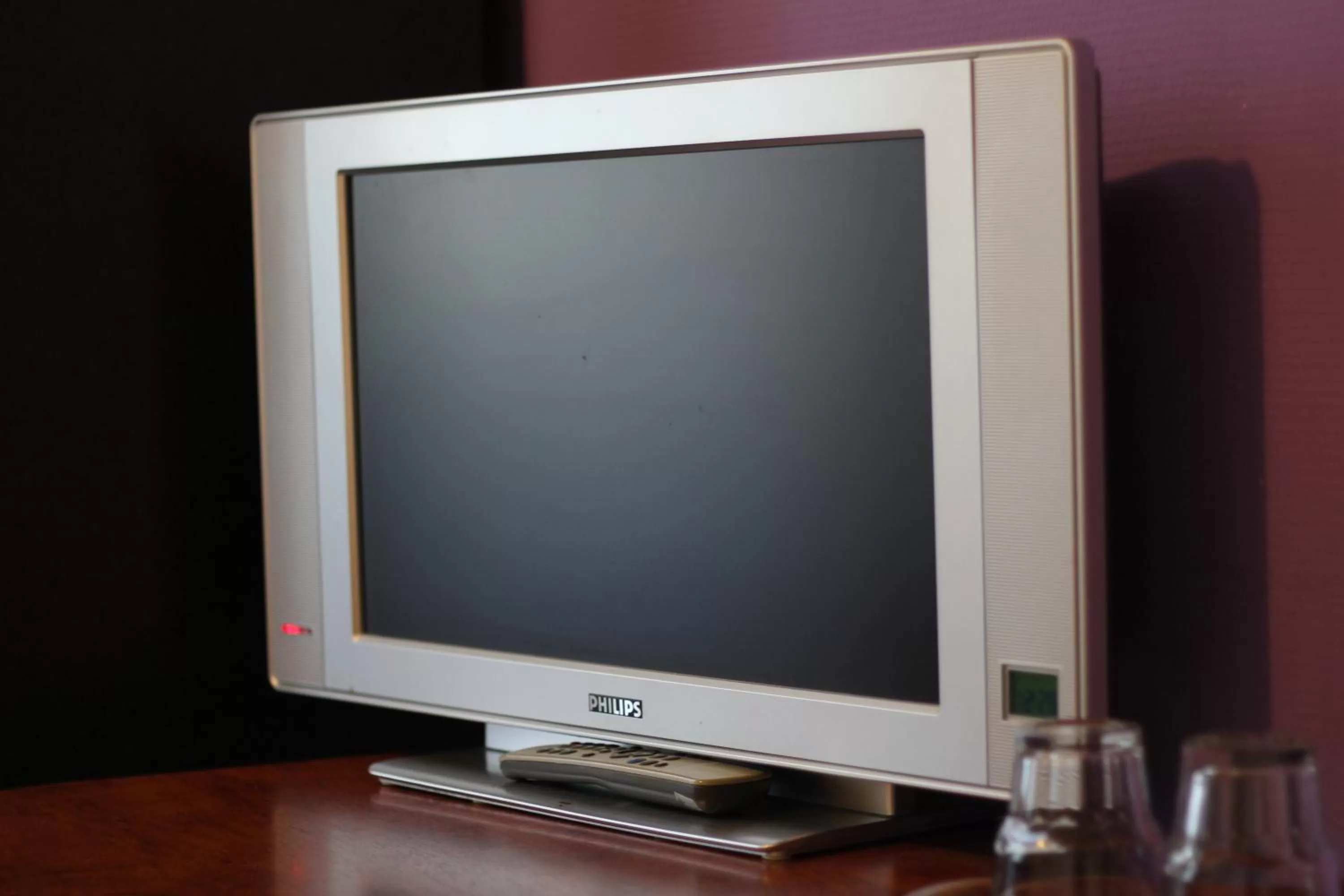 TV and multimedia in Carlton Hotel