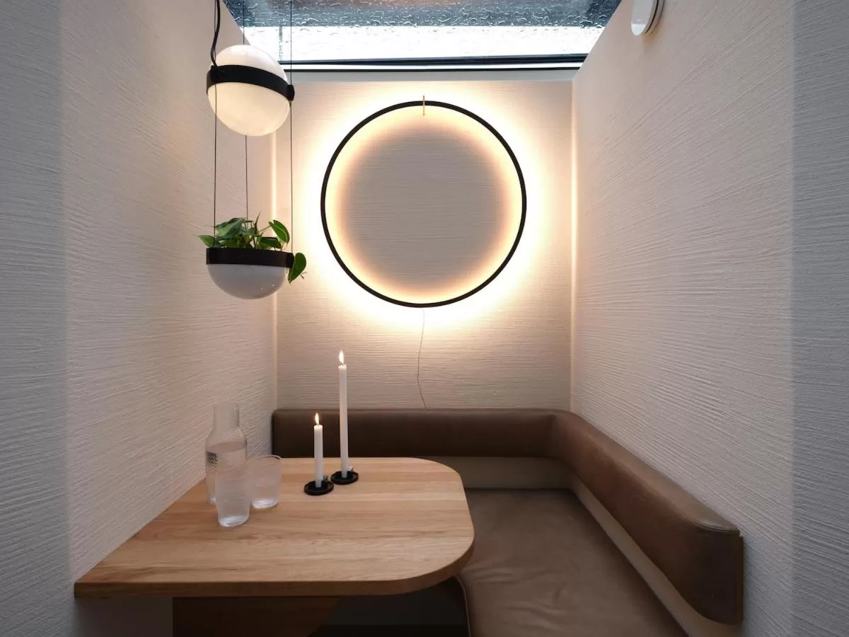 Seating area, Bathroom in vondice hotel