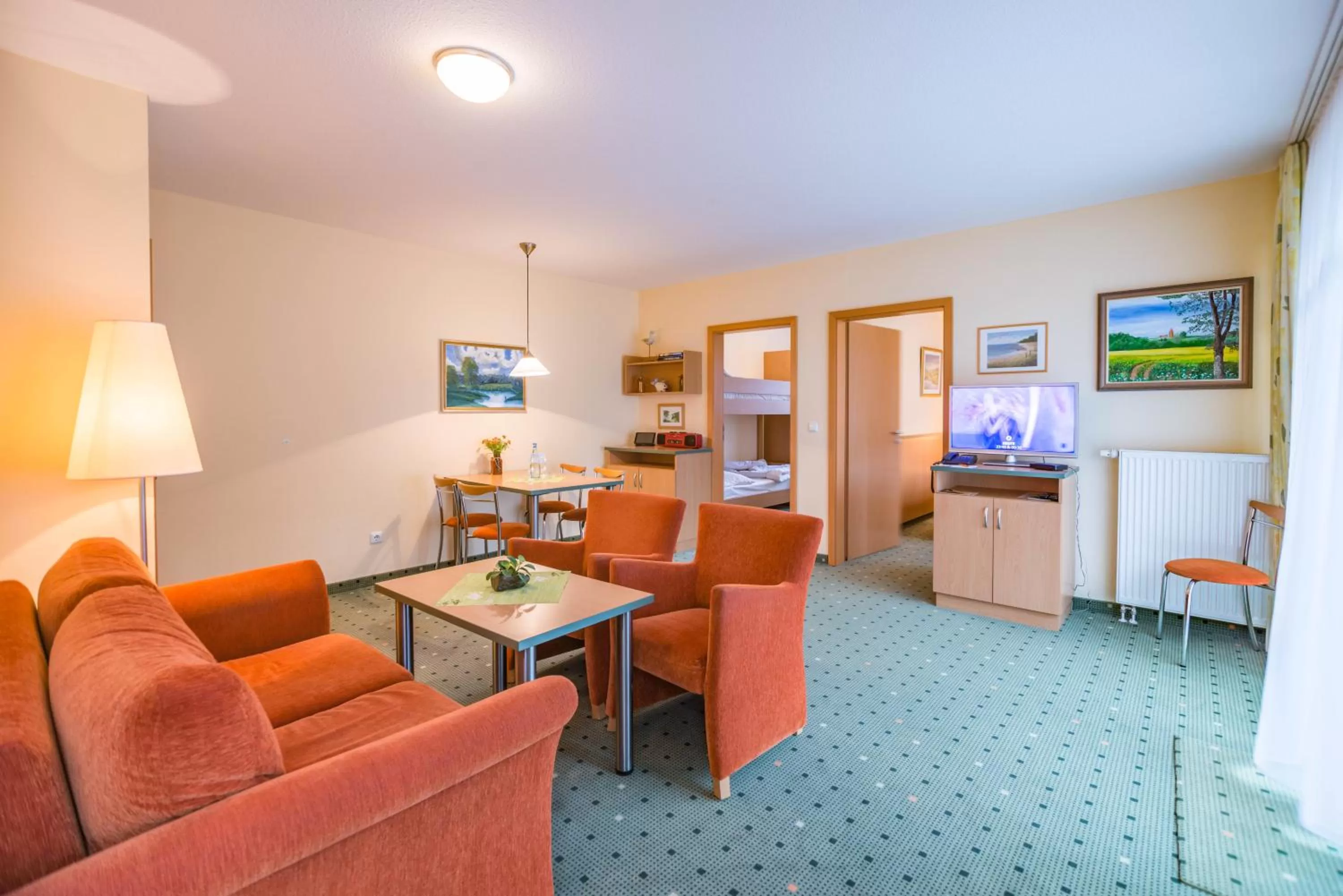 Photo of the whole room, Seating Area in Am Weststrand Apartmenthaus Waldeck