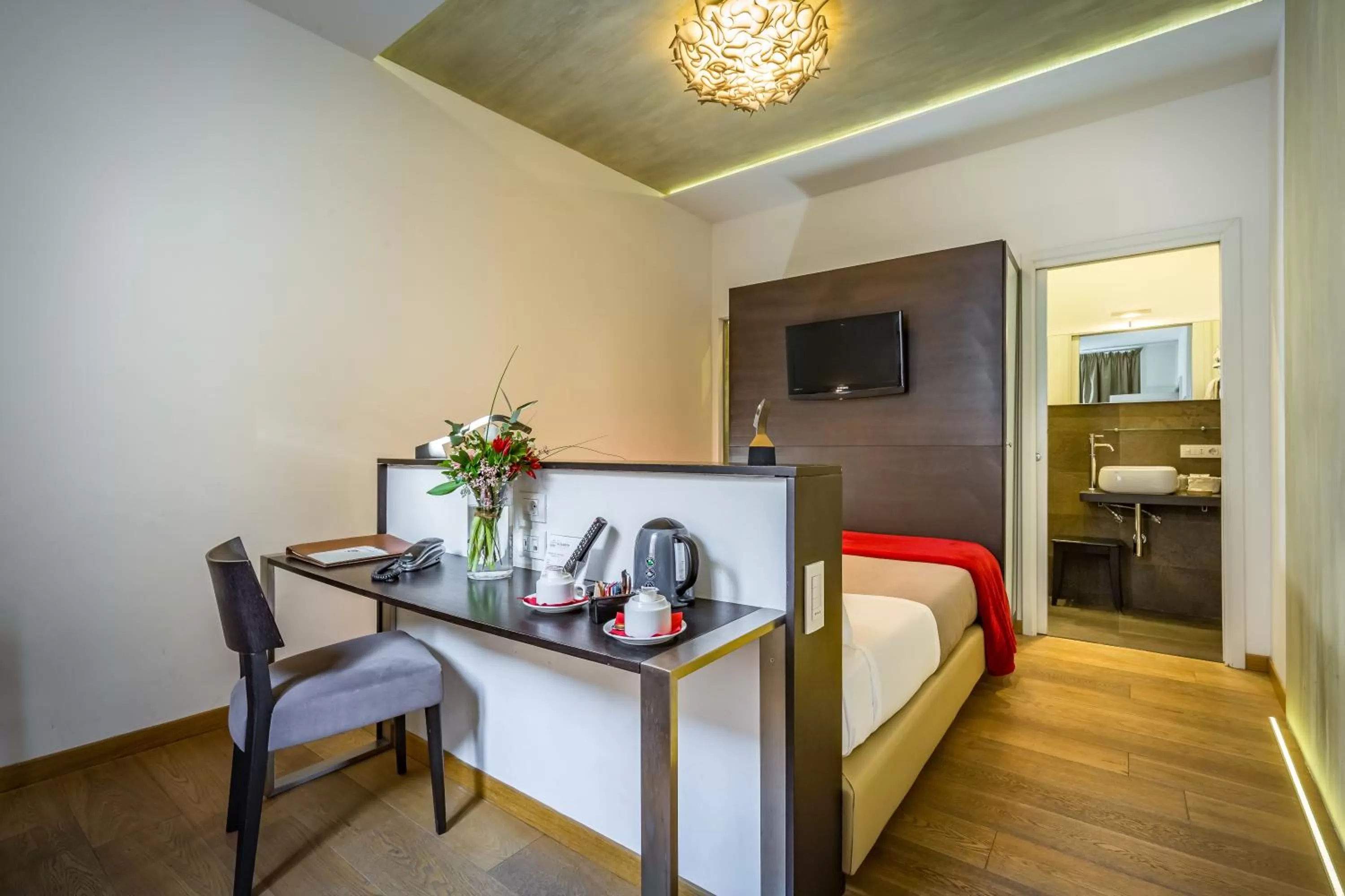 Bedroom in Hotel La Scaletta al Ponte Vecchio