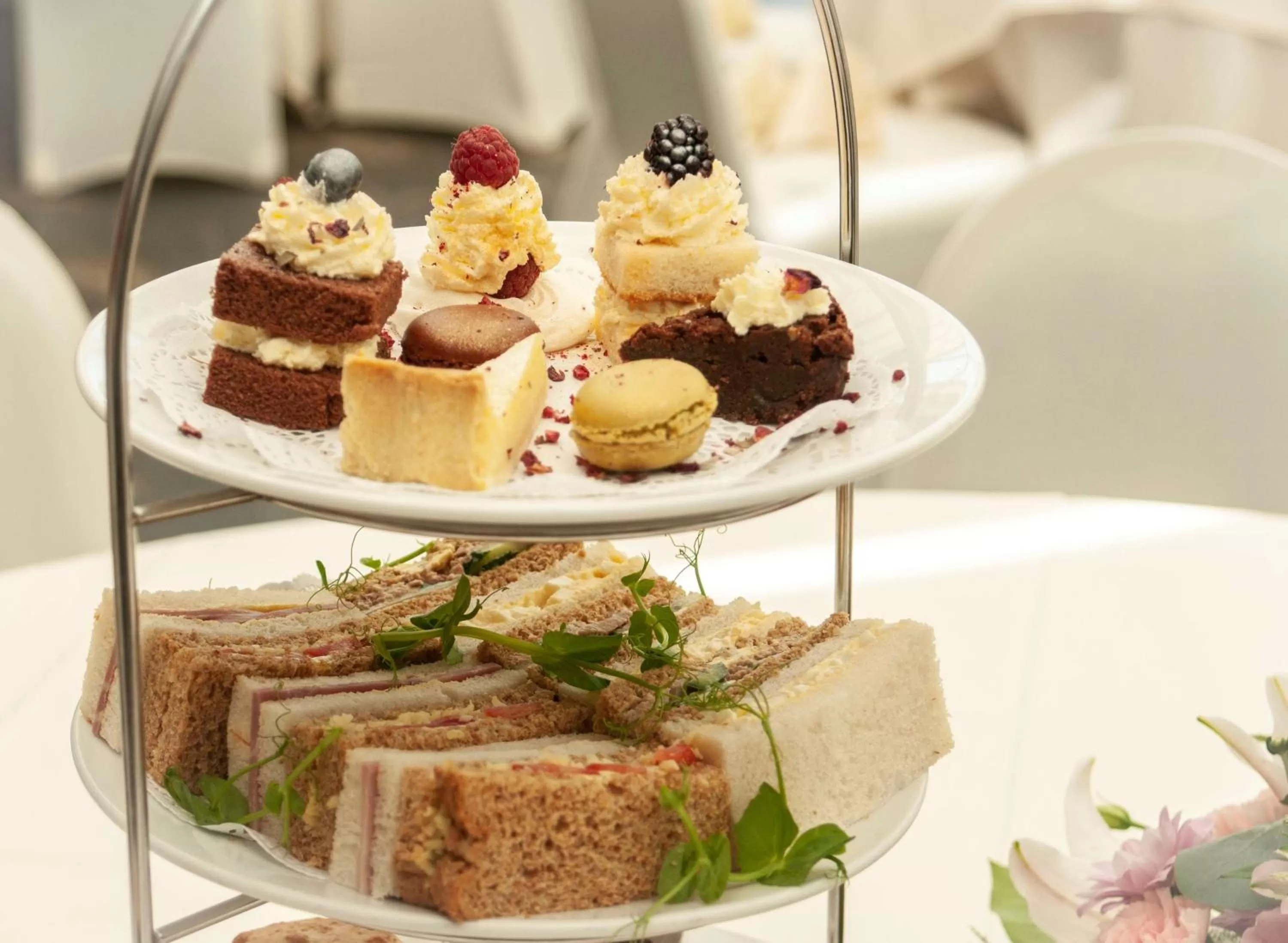 Restaurant/places to eat in Best Western Plus Bentley Hotel