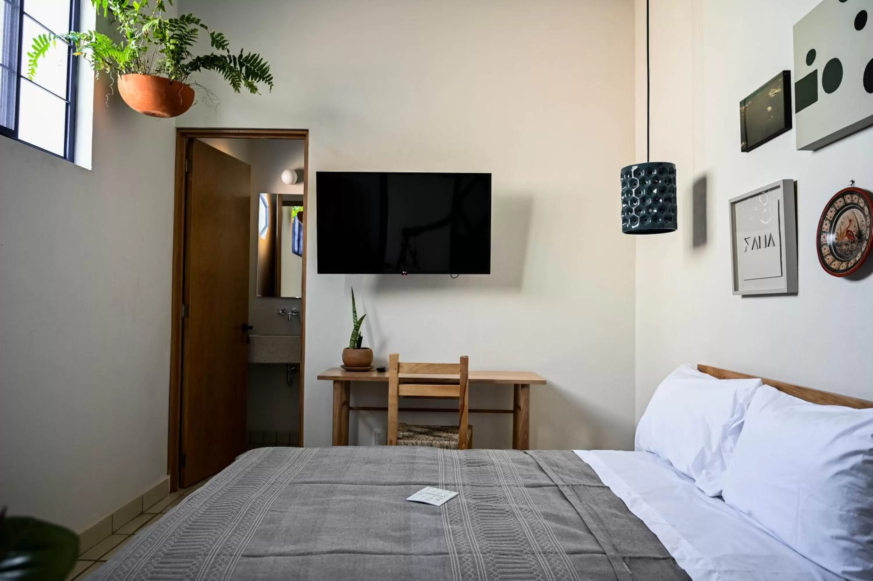 Bed in Casa Kali by Barrio México