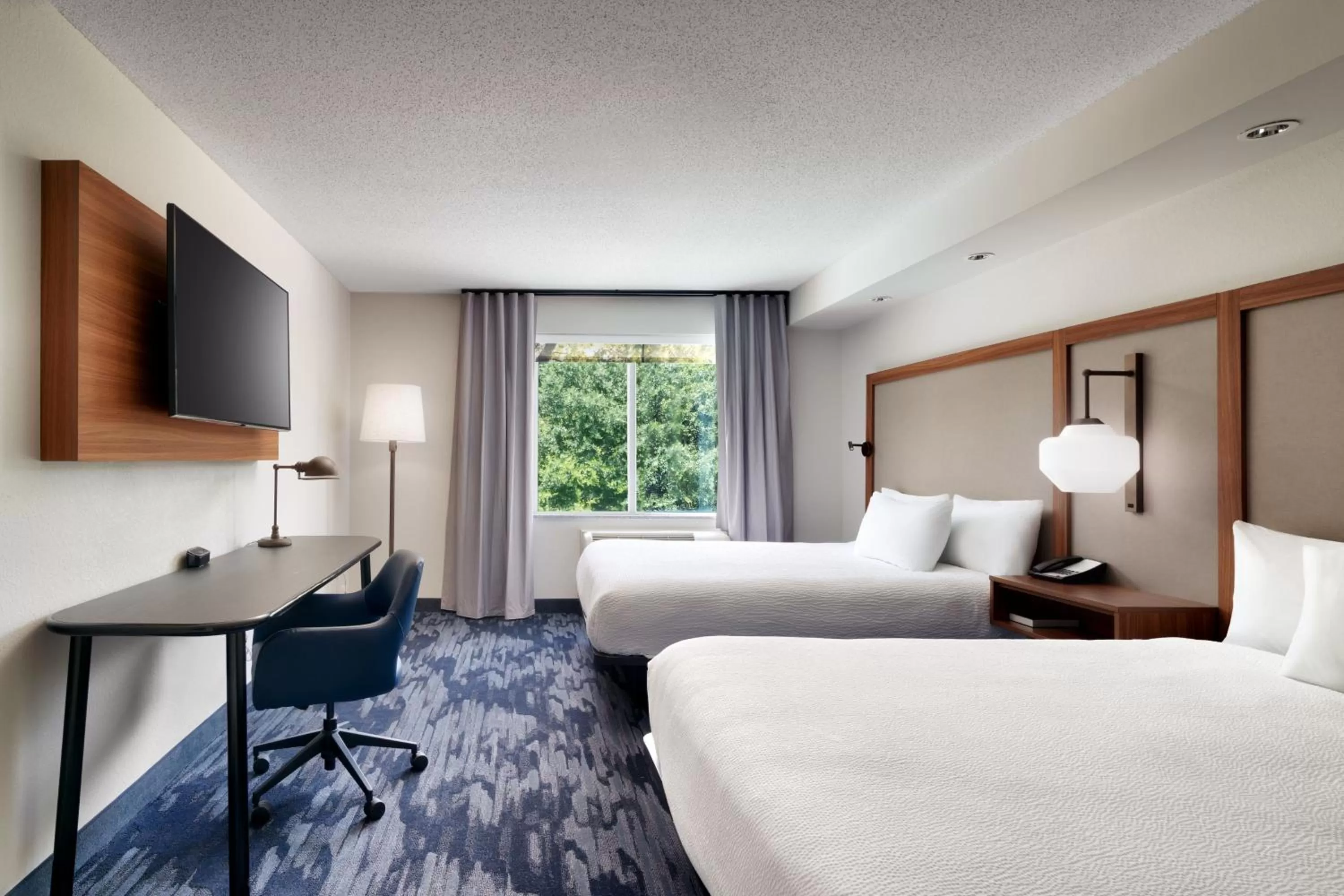 Bedroom, Bed in Fairfield Inn & Suites by Marriott Albany