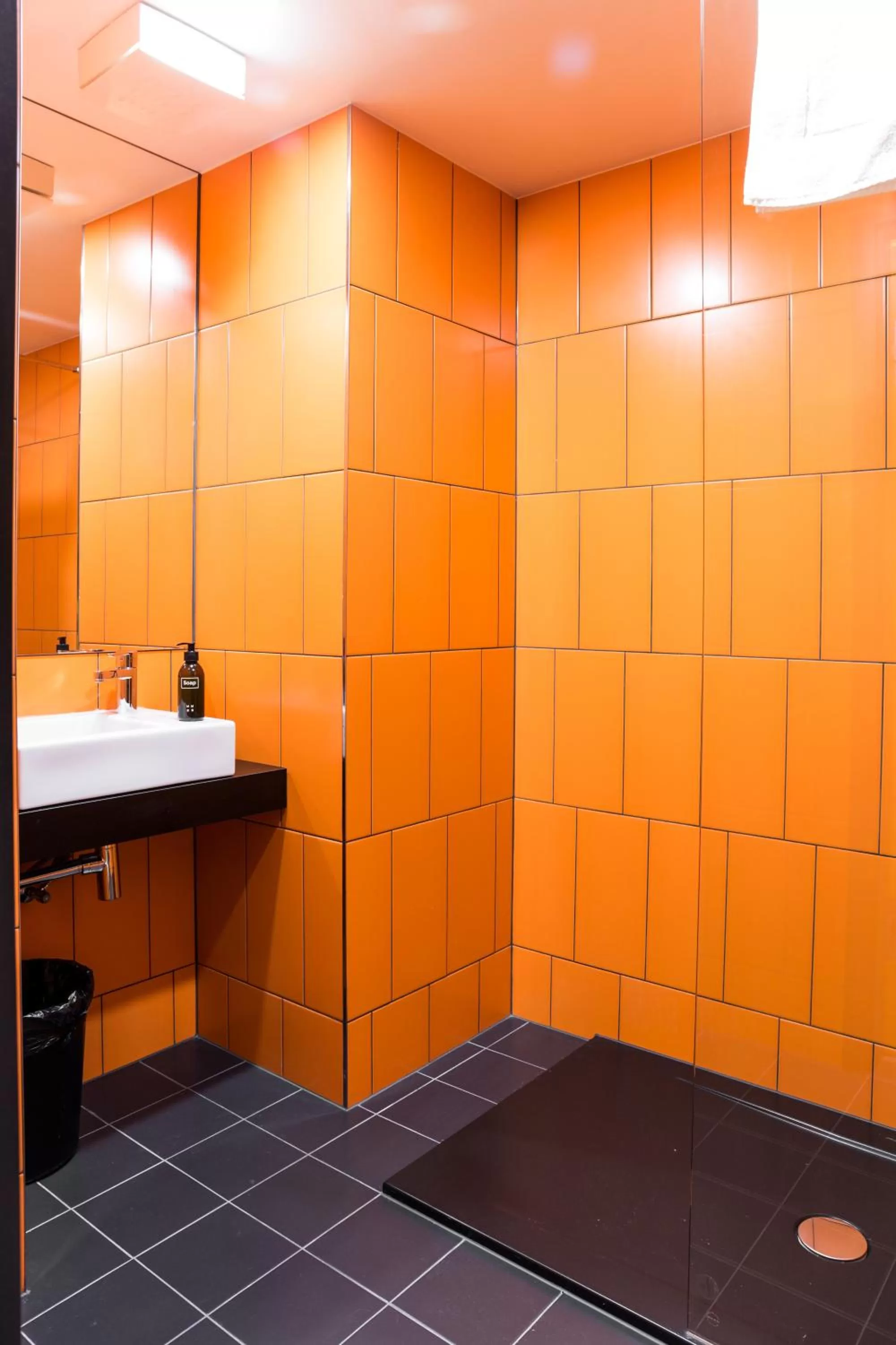 Bathroom in MeetMe23