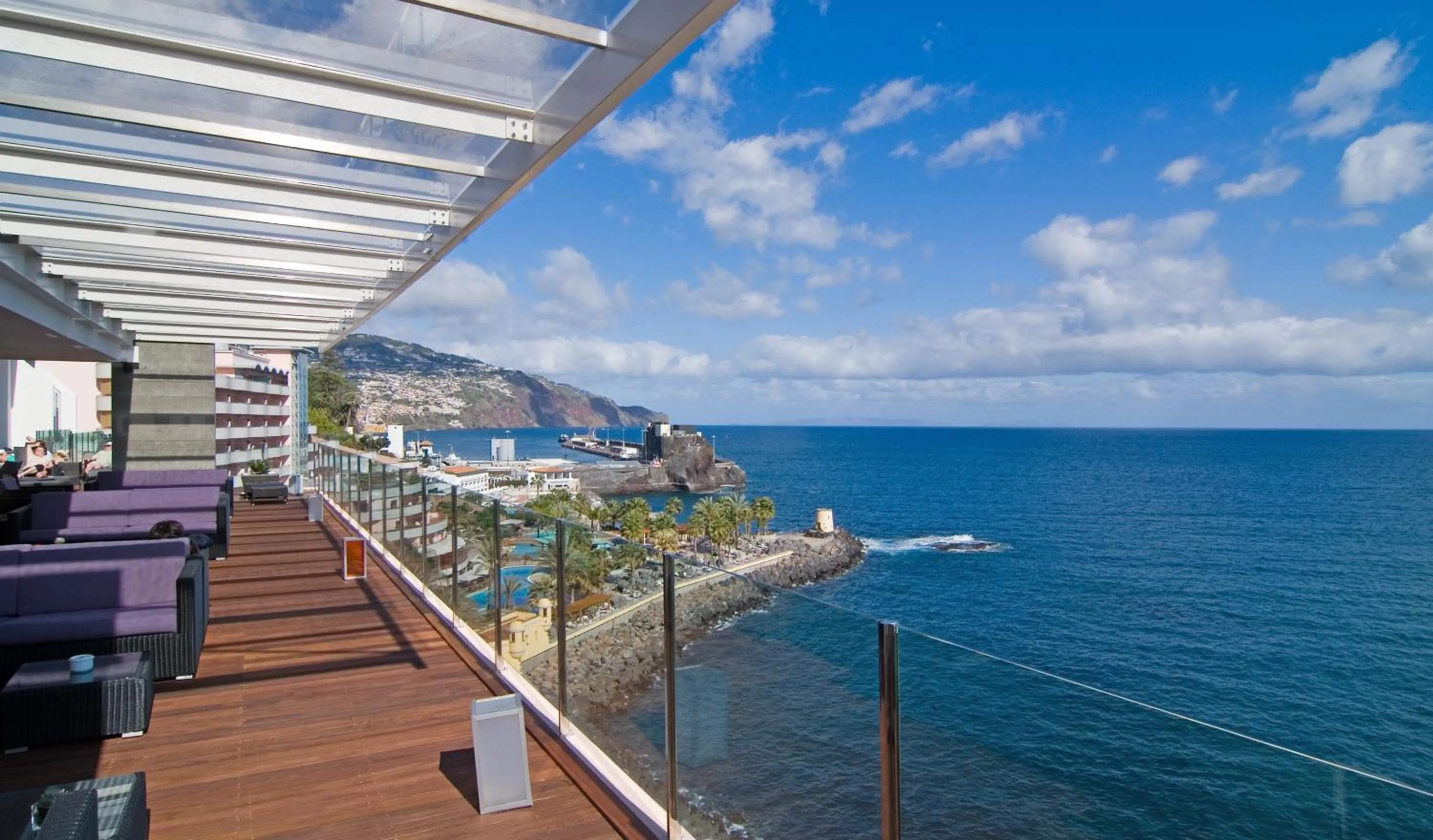 Day in Pestana Carlton Madeira Ocean Resort Hotel