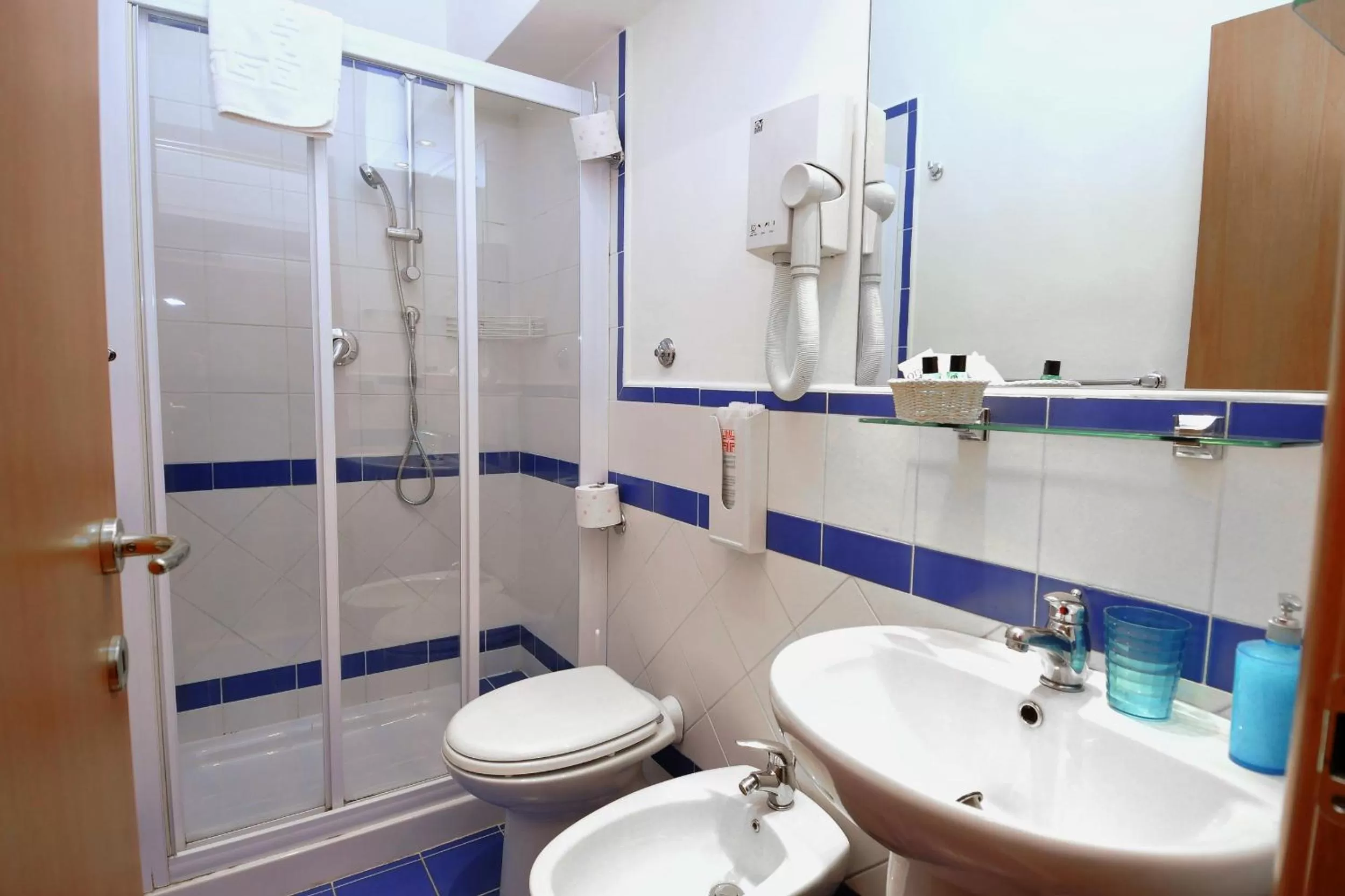 Bathroom in San Peter Rome B&B