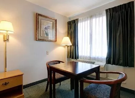 Decorative detail in Americas Best Value Inn Uvalde