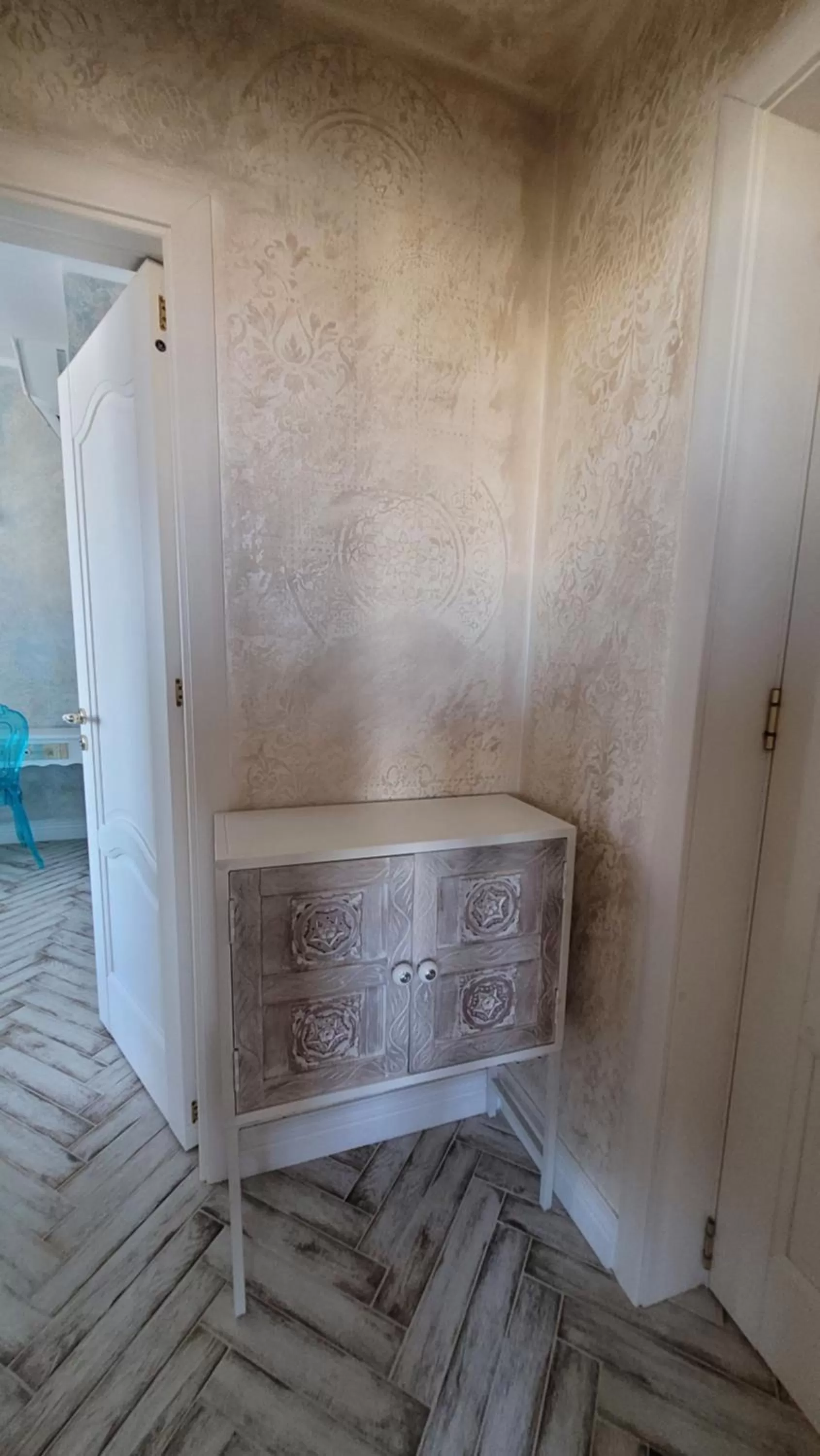 Decorative detail in Terrace Suites Iasi