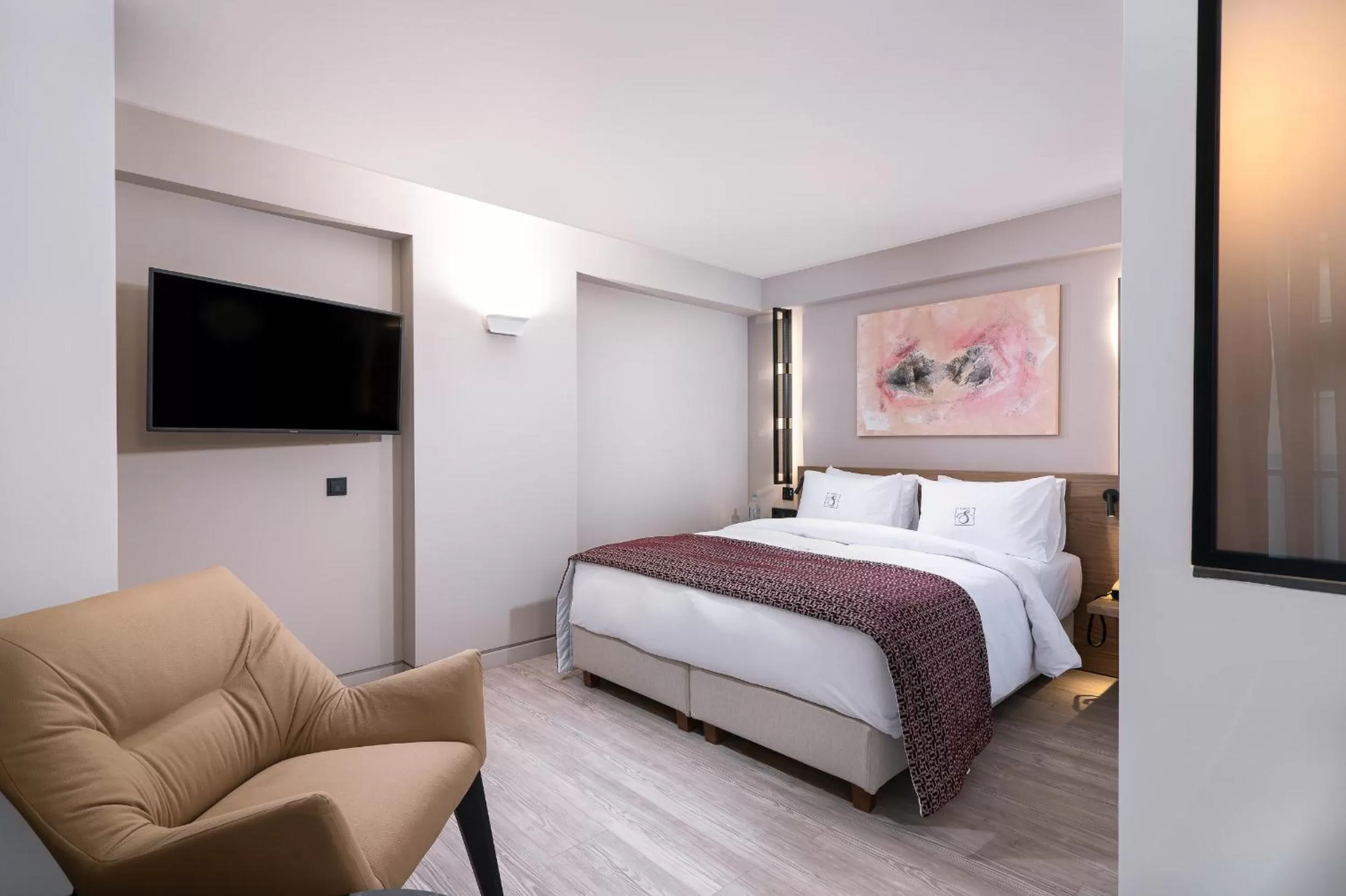 Bedroom, Bed in S Hotel Boutique Thessaloniki