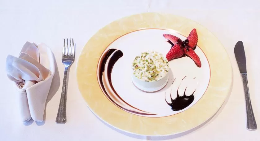 Food and drinks in Locanda del Lago Rosmunda