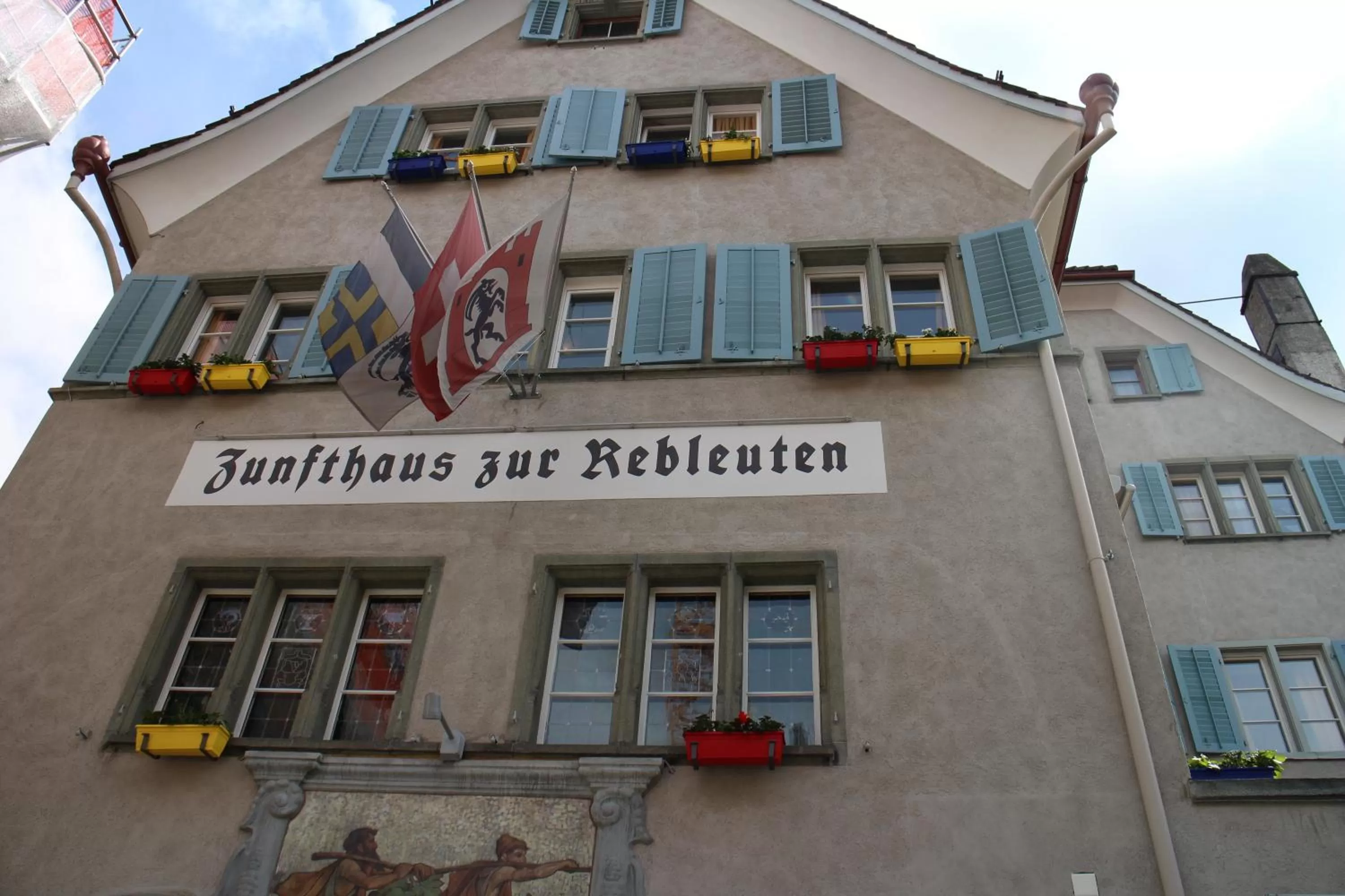 Property Building in Zunfthaus zur Rebleuten