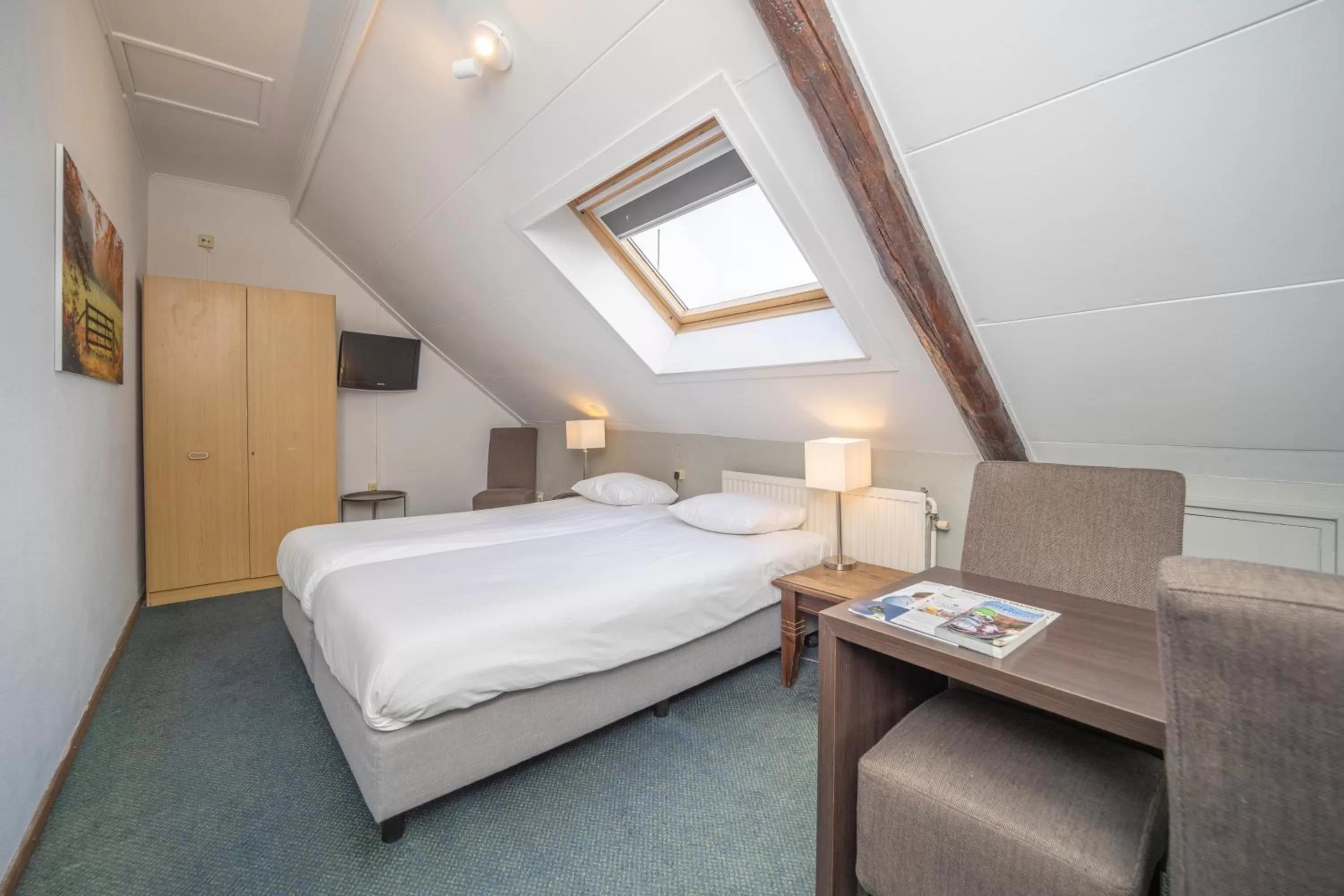 Standard Double Room with Bath in Fletcher Hotel Restaurant De Burghoeve