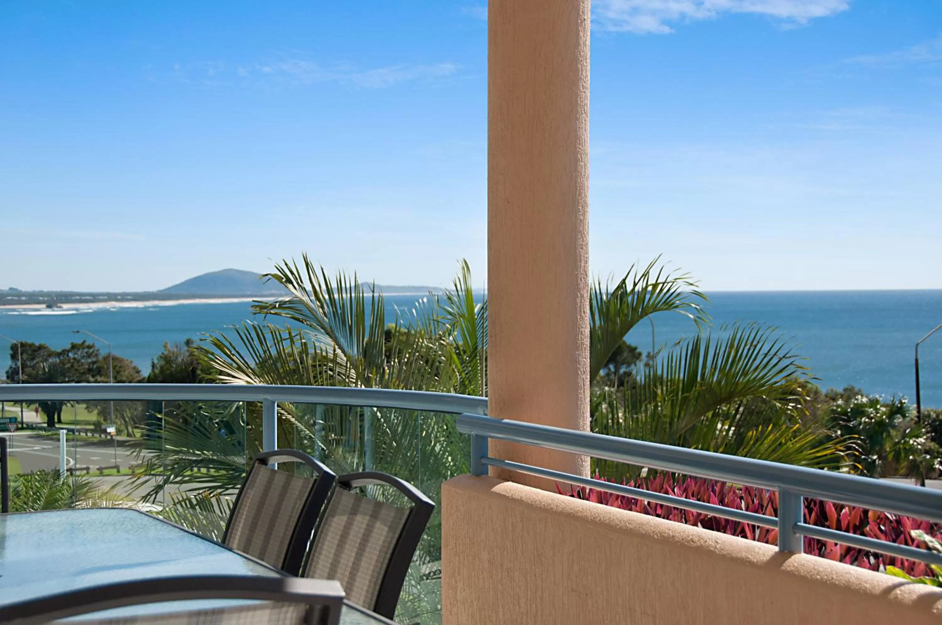 Balcony/Terrace in Alexandra on the Pacific