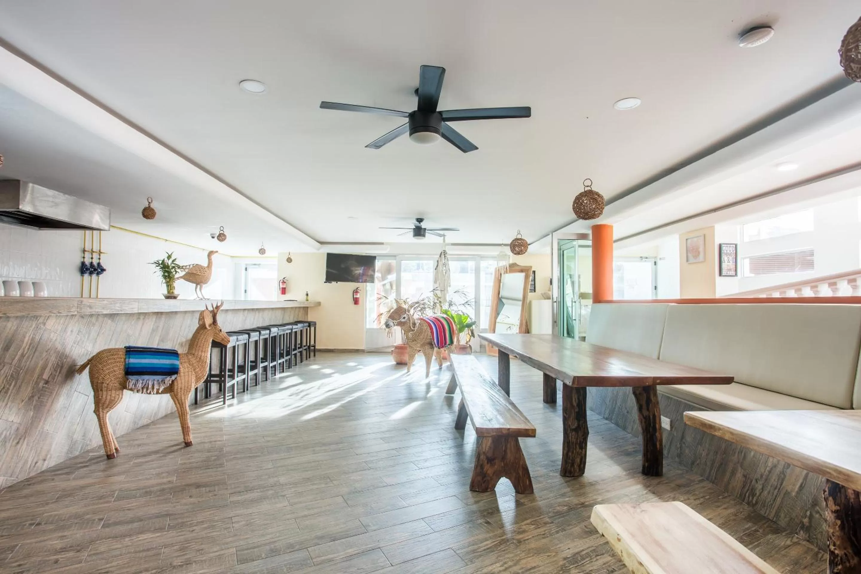 Restaurant/places to eat in Capital O Cancun Ocean View, Cancún