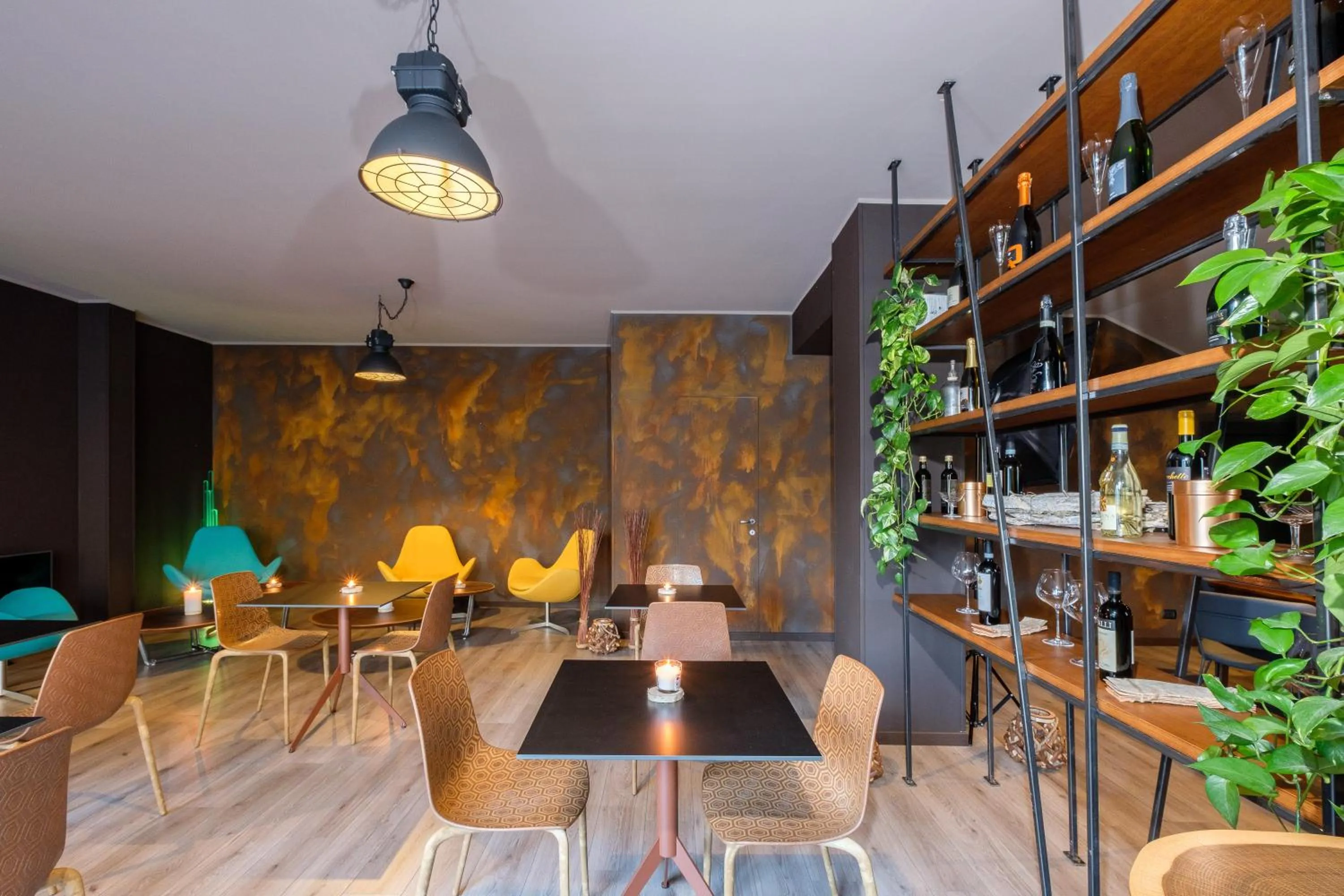 Lounge or bar in Wine Hotel San Giacomo Activity & Wellness