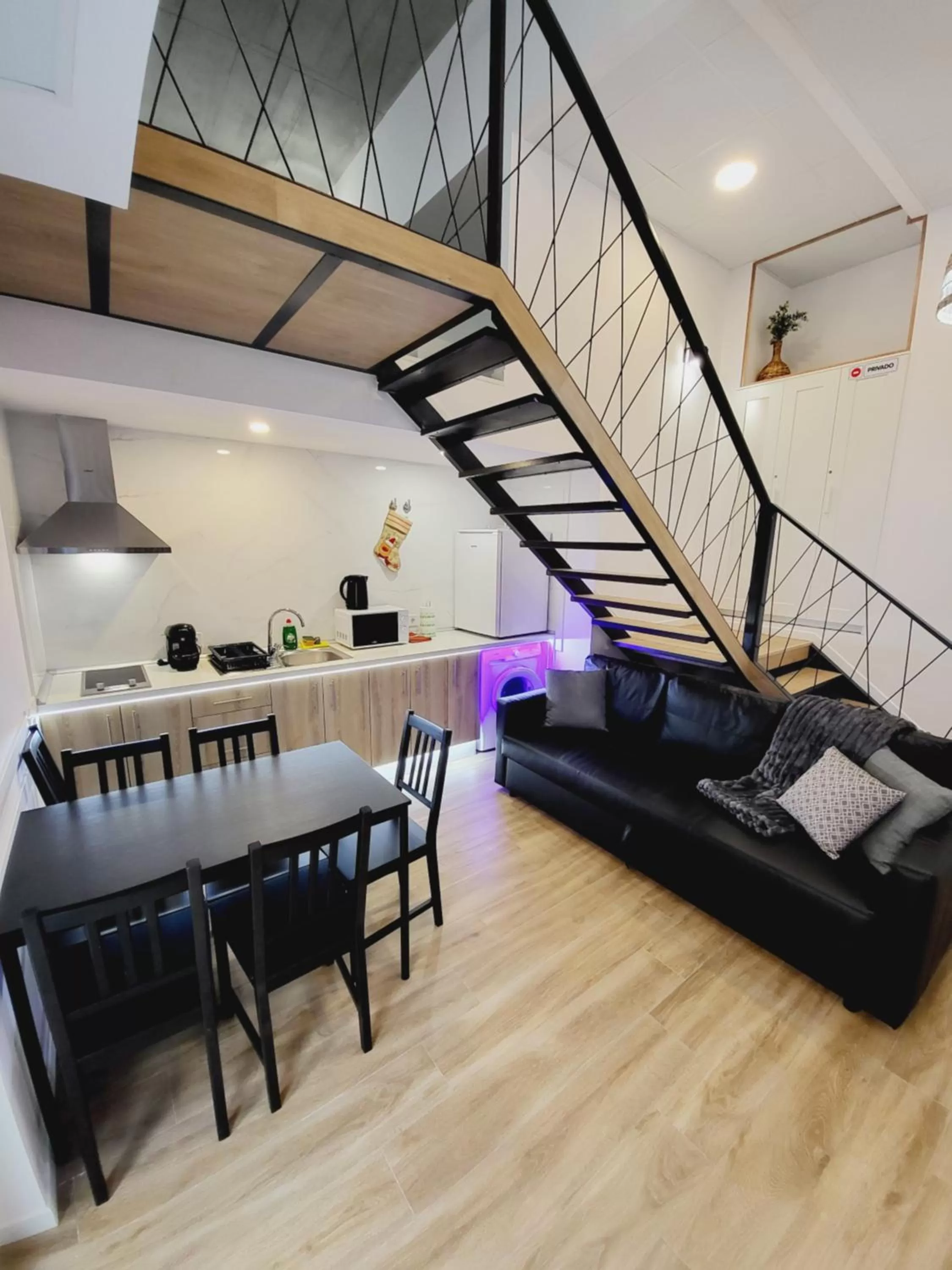 Living room in Carbonell 1